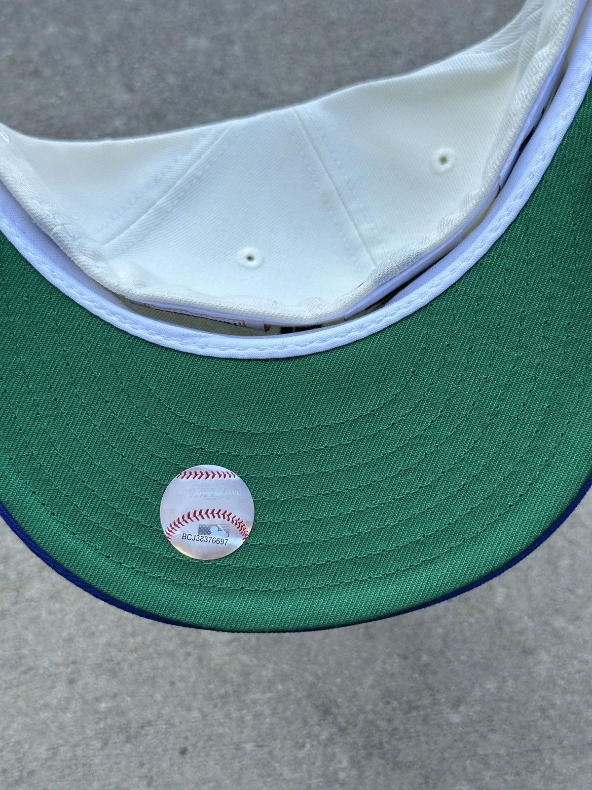 MLB × New Era Texas Rangers NBA Crossover Mavericks Fitted Hat 7 1/4 Size ONE SIZE - 3 Thumbnail