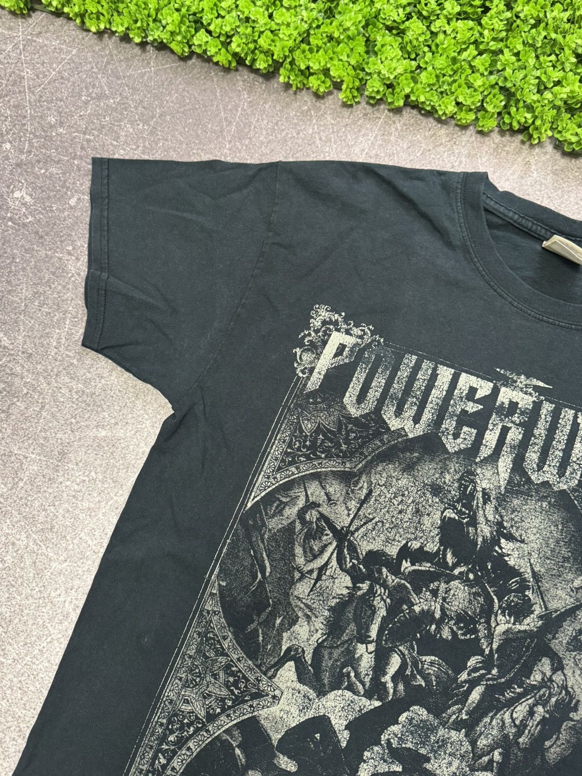 Band Tees Vintage 2000s Powerwolf T Shirt Metal Is Religion Y2k Size US L / EU 52-54 / 3 - 11 Thumbnail