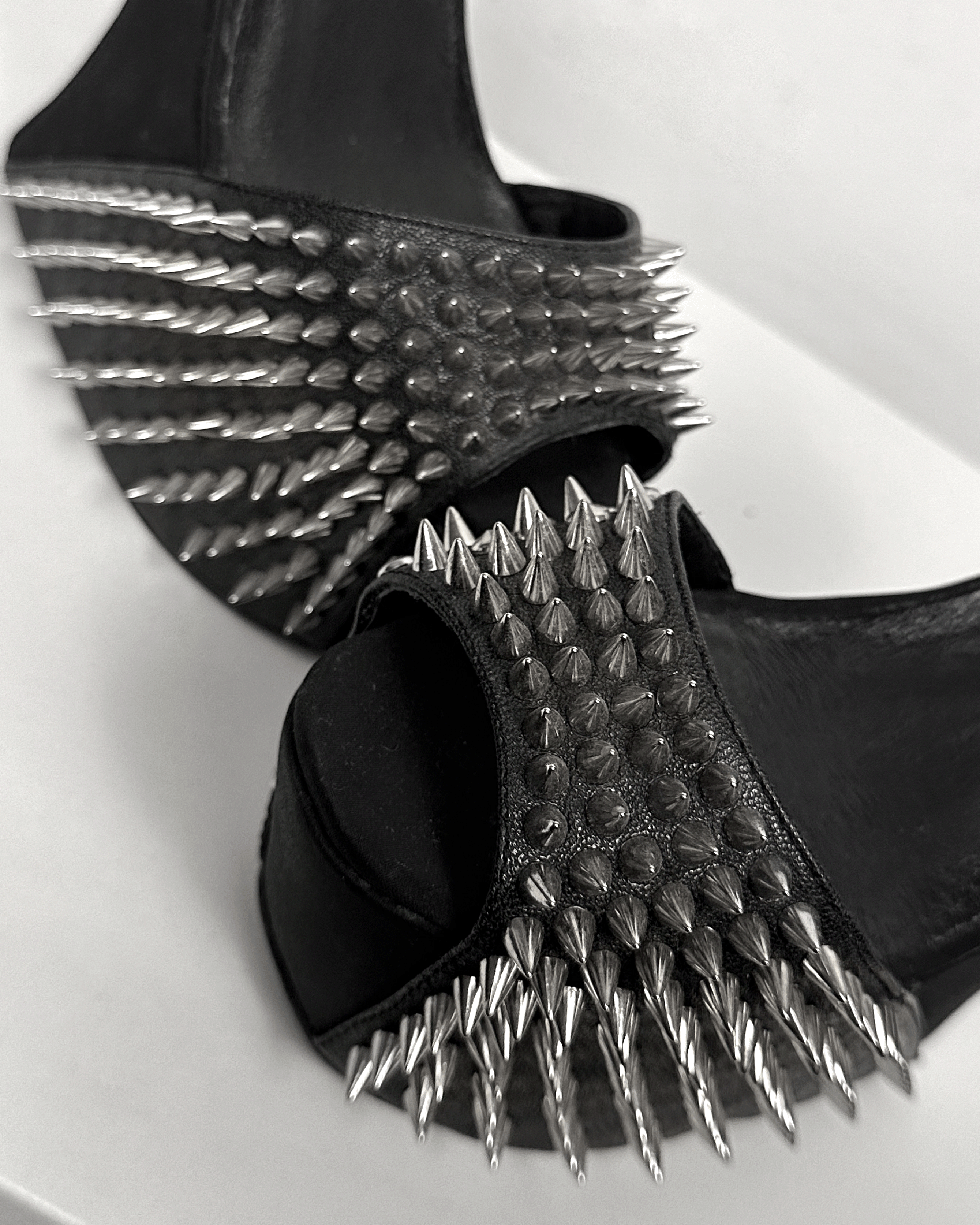 Jeffrey Campbell Jeffrey Campbell Spiked Platform Sandals Size US 7 / IT 37 - 7 Thumbnail