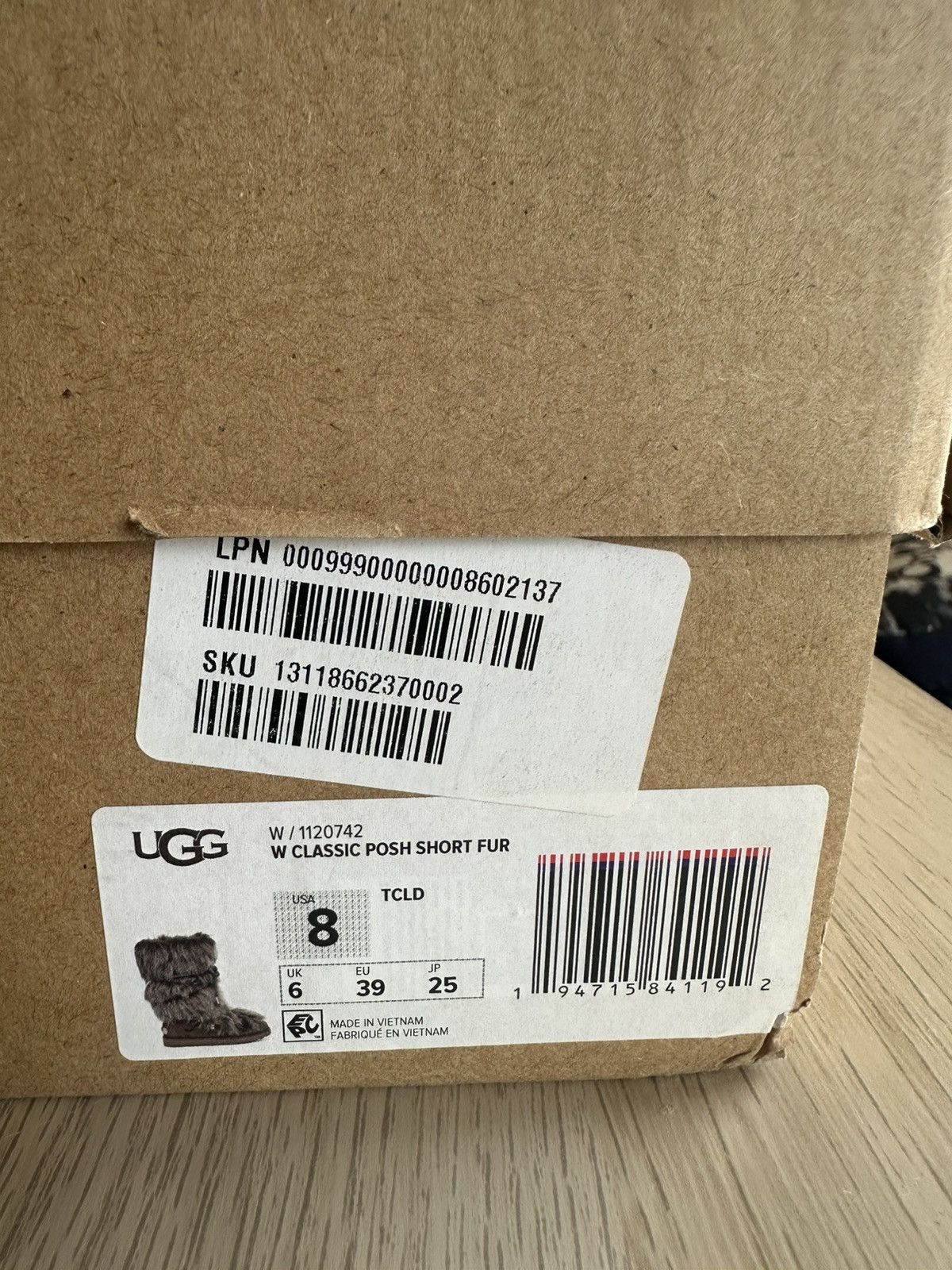 Ugg UGG Classic Posh Short Fur Boots - Thunder Cloud Size US 8 / IT 38 - 8 Thumbnail