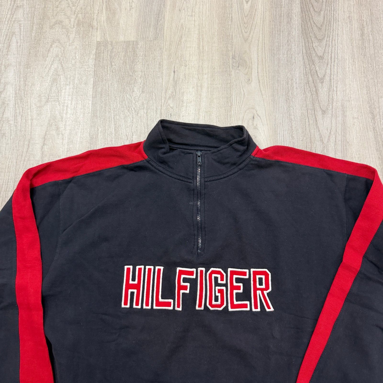 Tommy Hilfiger Vintage Tommy Hilfiger 1/4 Zip Sweatshirt Men's XL Blue Red Size US XL / EU 56 / 4 - 2 Thumbnail