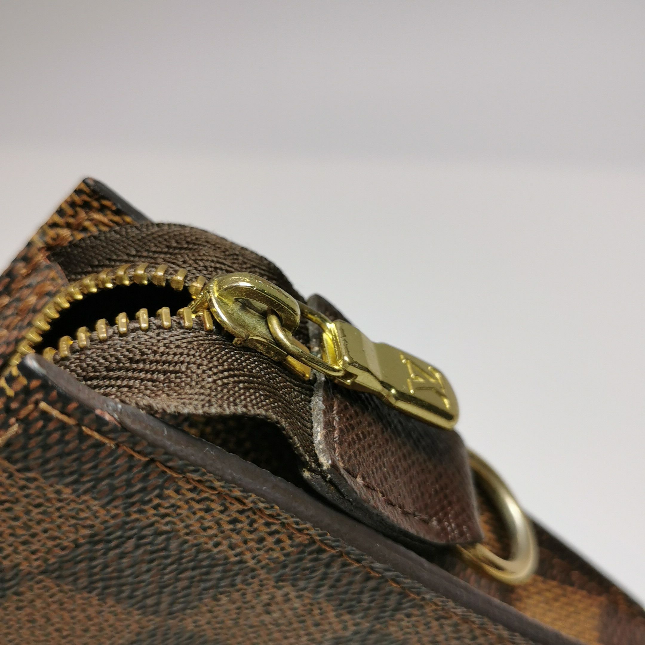 Louis Vuitton Louis Vuitton (LV) toiletry bag cowhide checkerboard second Size ONE SIZE - 5 Thumbnail