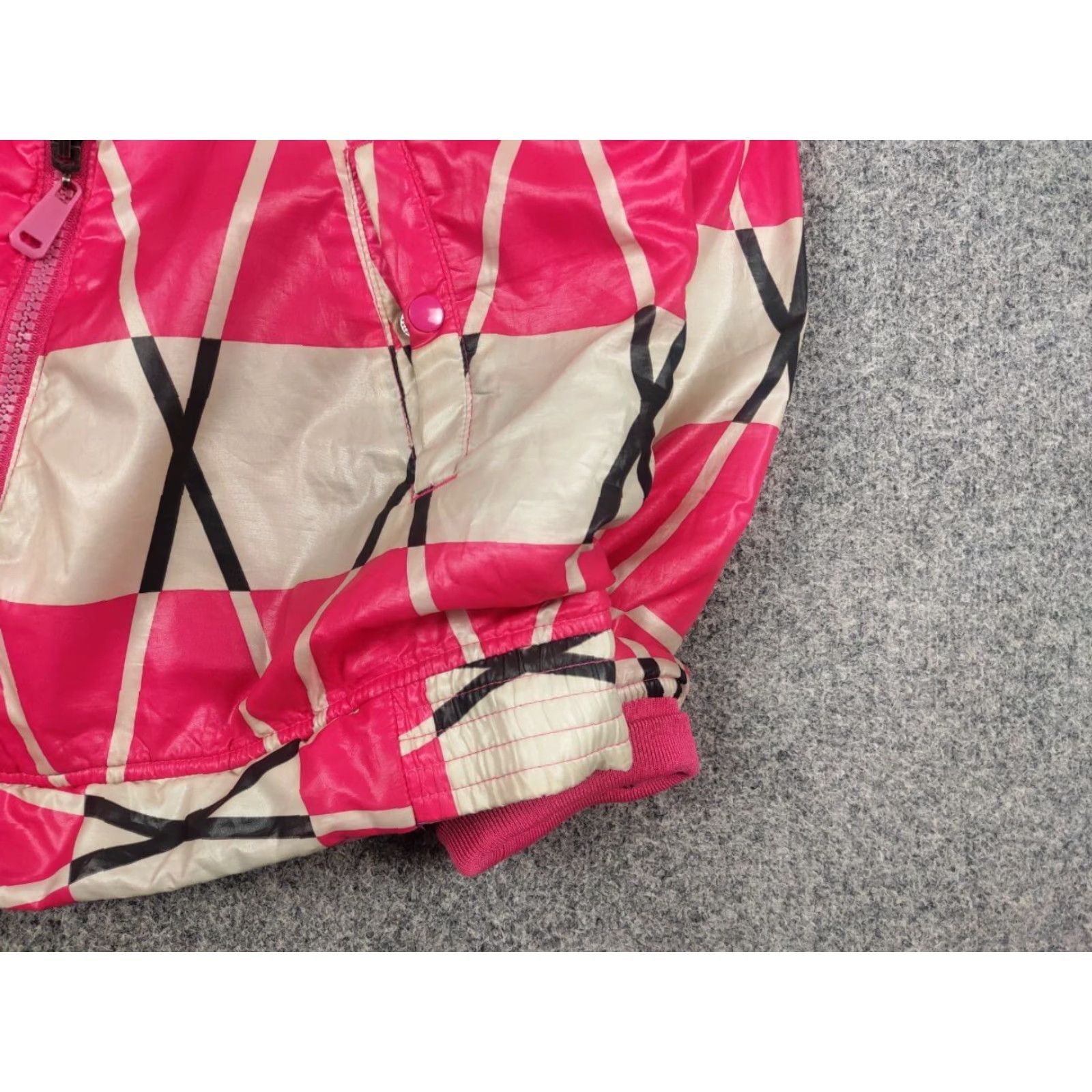 Diesel VINTAGE Diesel Y2K Style Reversible Quilted Zip Vest Jacket Women L Pink 90s Quilted Reversible Vest Jacket Size L / US 10 / IT 46 - 6 Thumbnail