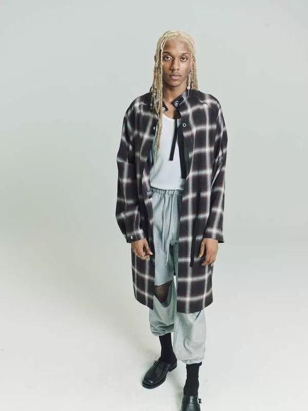 Takahiromiyashita The Soloist. soloist x Rafu Checkered Surgical Coat OS (2 Ways)One Size Size US S / EU 44-46 / 1 - 6 Thumbnail