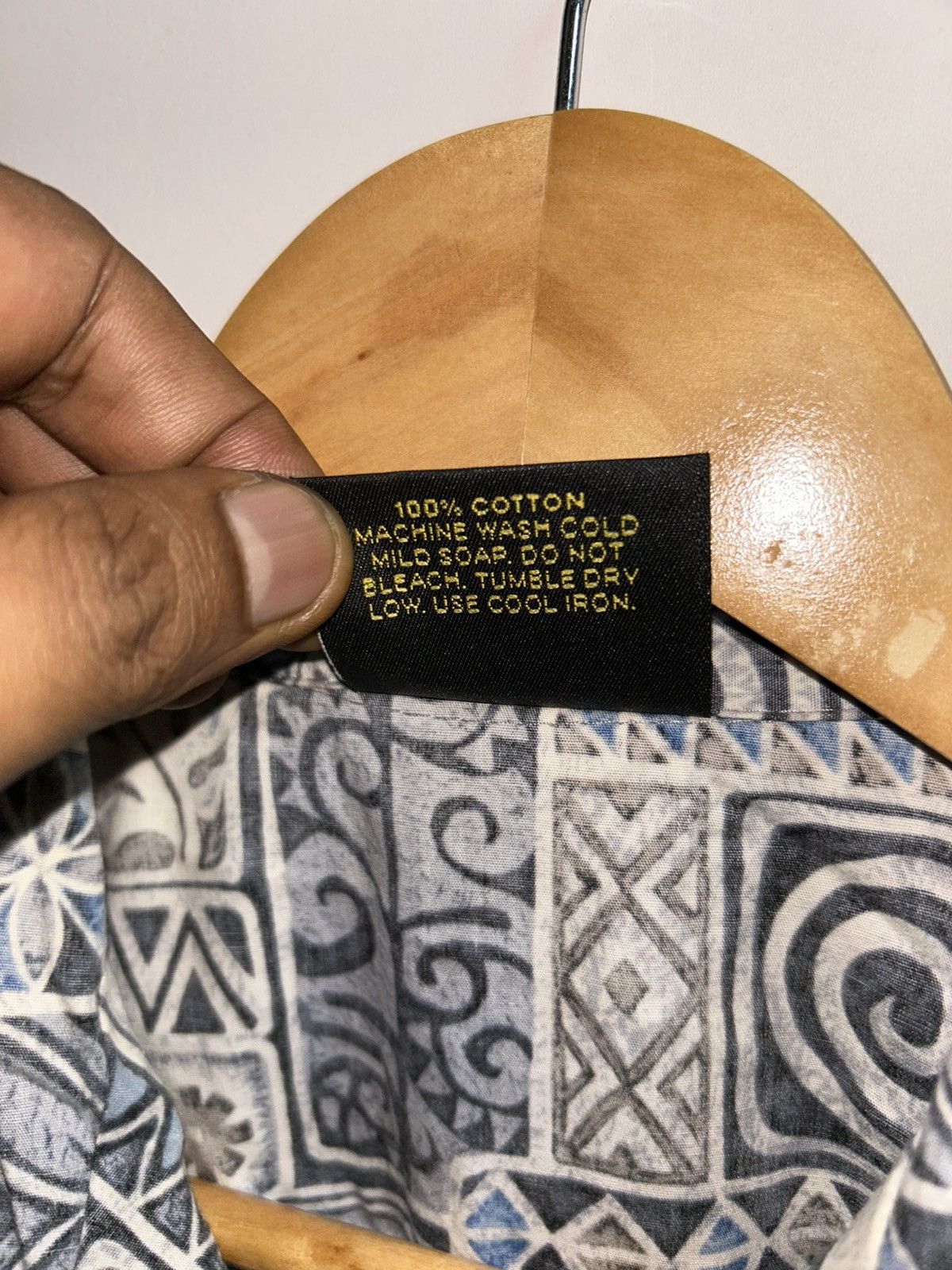 Vintage Royal Creations Aloha Hawaii Open Collar Shirt Blue Tapa Size US L / EU 52-54 / 3 - 6 Thumbnail