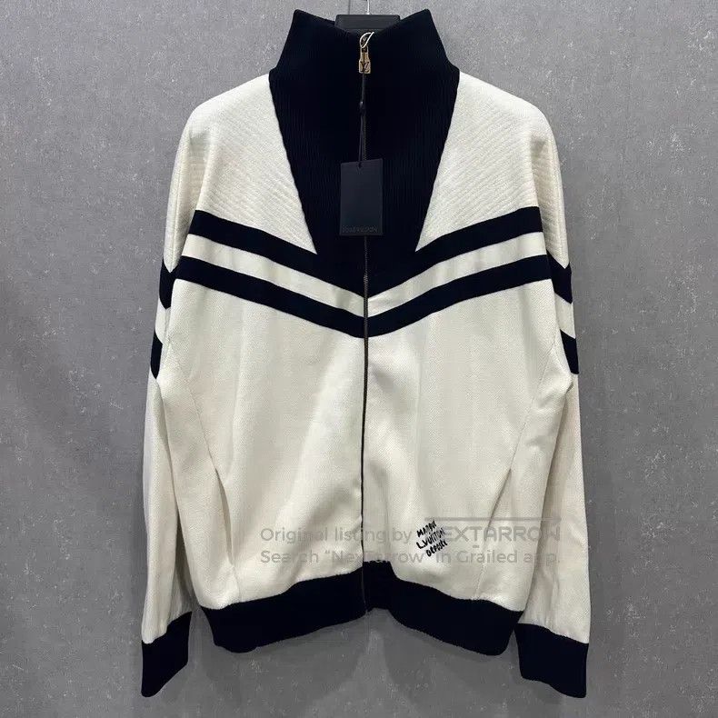 Louis Vuitton Louis Vuitton White striped embroidered knit jacket Size US L / EU 52-54 / 3 - 1 Thumbnail