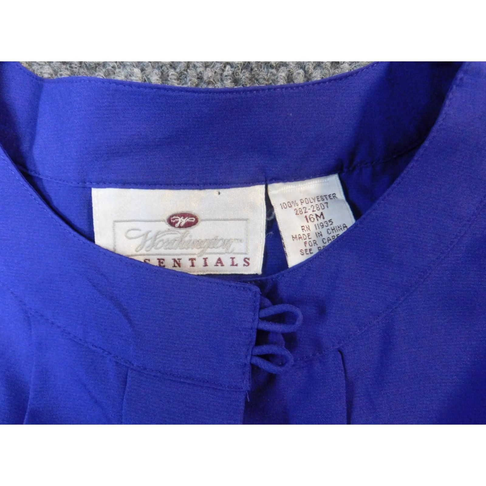 Worthington Worthington Womens Button-Up Shirt 16 Blue Essentials Casual Short Sleeve Cap Sleeve 100% Cotton Button-Up Womens Regular Size 16 Blue Size XXL / US 16-18 / IT 52-54 - 5 Thumbnail
