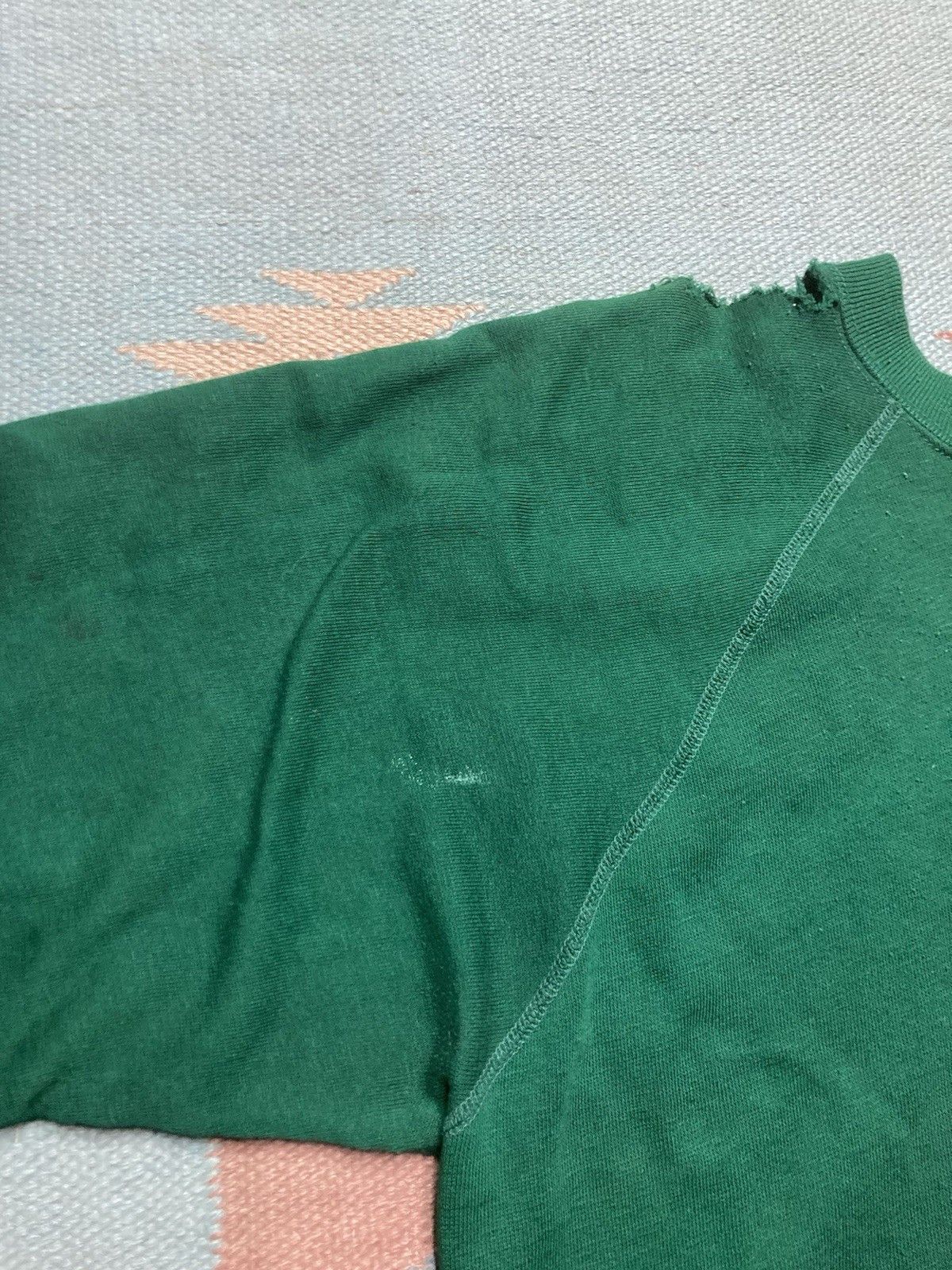Vintage 70s crewneck sweatshirt forest green blank distressed XXL Size US XXL / EU 58 / 5 - 7 Thumbnail