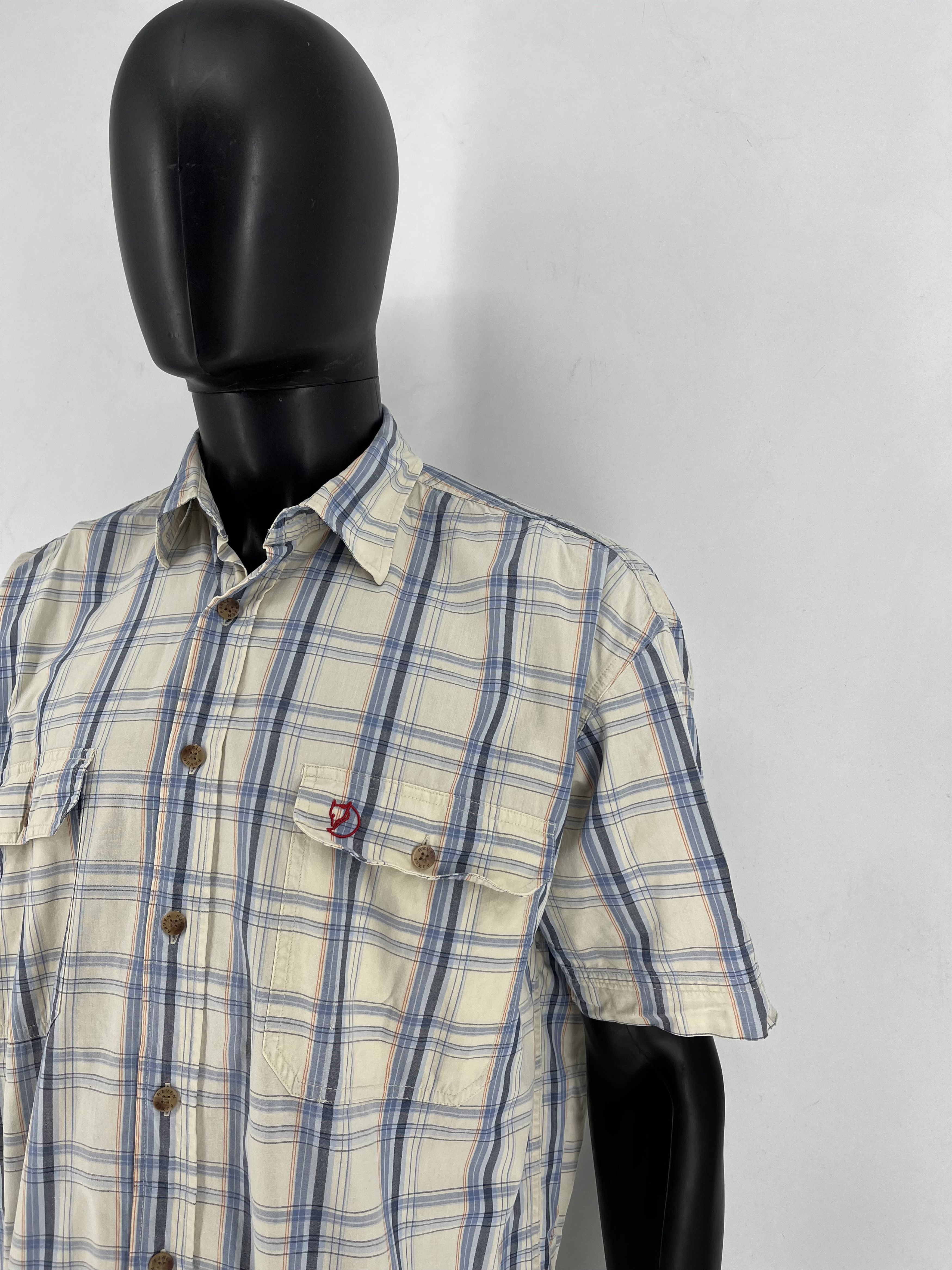 Fjallraven Fjall Raven Short Sleeve Streetwear Outdoor Shirt Size L Size US L / EU 52-54 / 3 - 7 Thumbnail