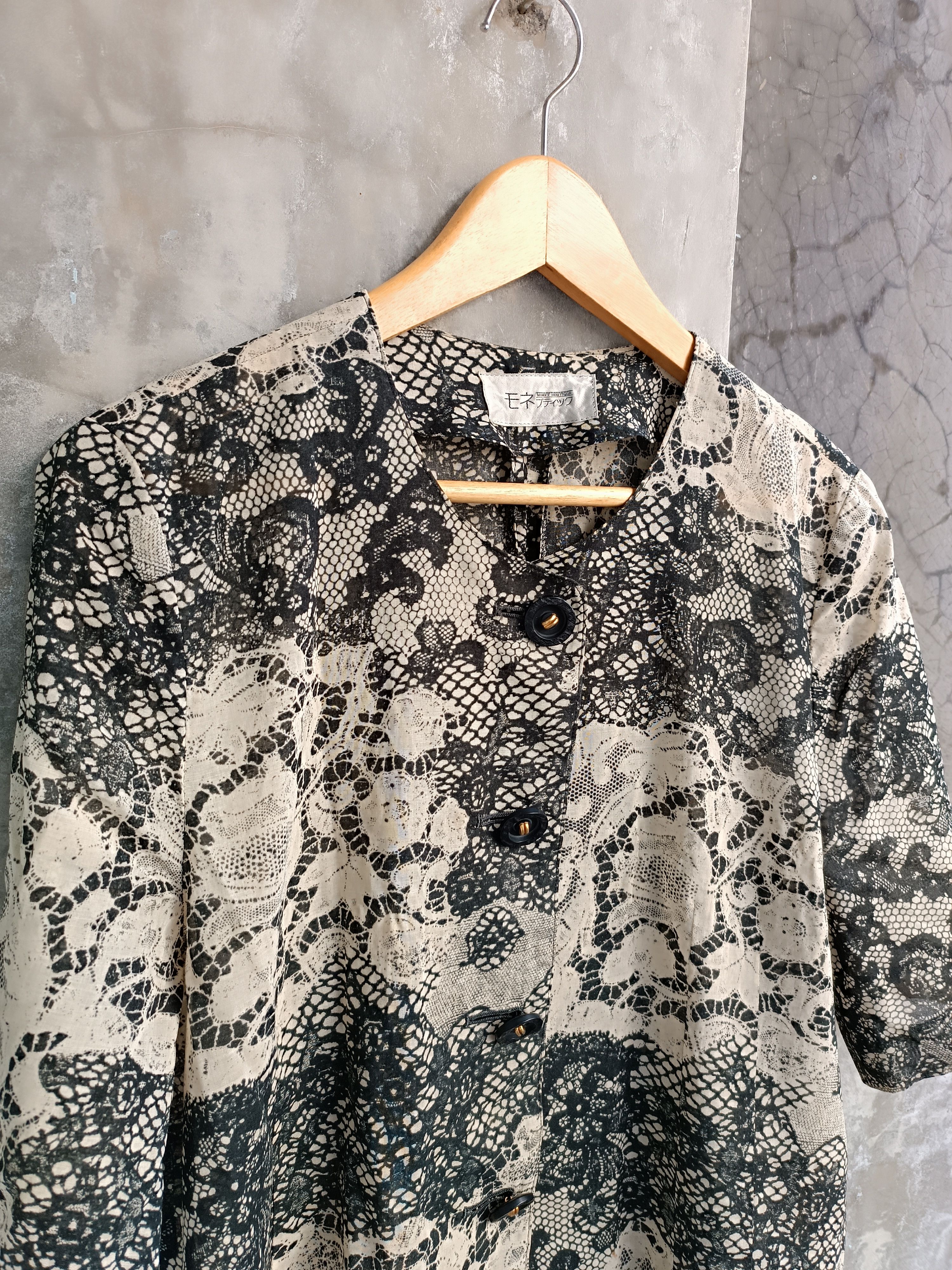 Japanese Brand MONET BOUTIQUE ANIMAL PRINT PYTHON TOP BLOUSE Size M / US 6-8 / IT 42-44 - 3 Thumbnail