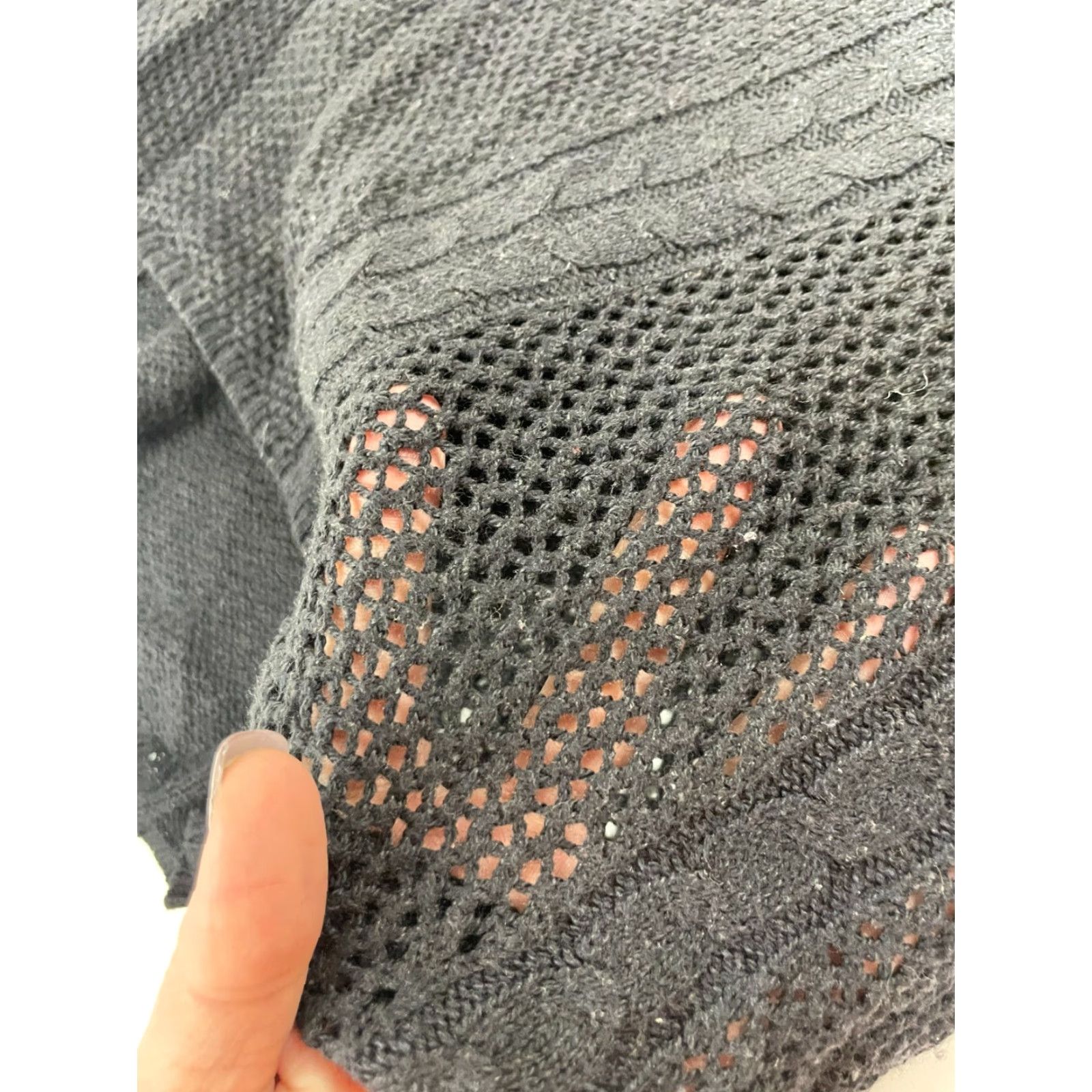 American Eagle Outfitters American Eagle Outfitters Sweater Women's Size S Gray Ombre Laced Long Sleeve Size S / US 4 / IT 40 - 3 Thumbnail