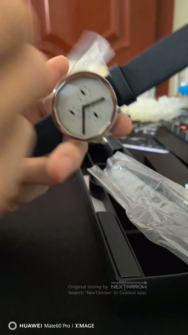 Issey Miyake Issey Miyake Quartz Watch Size ONE SIZE - 1 Thumbnail