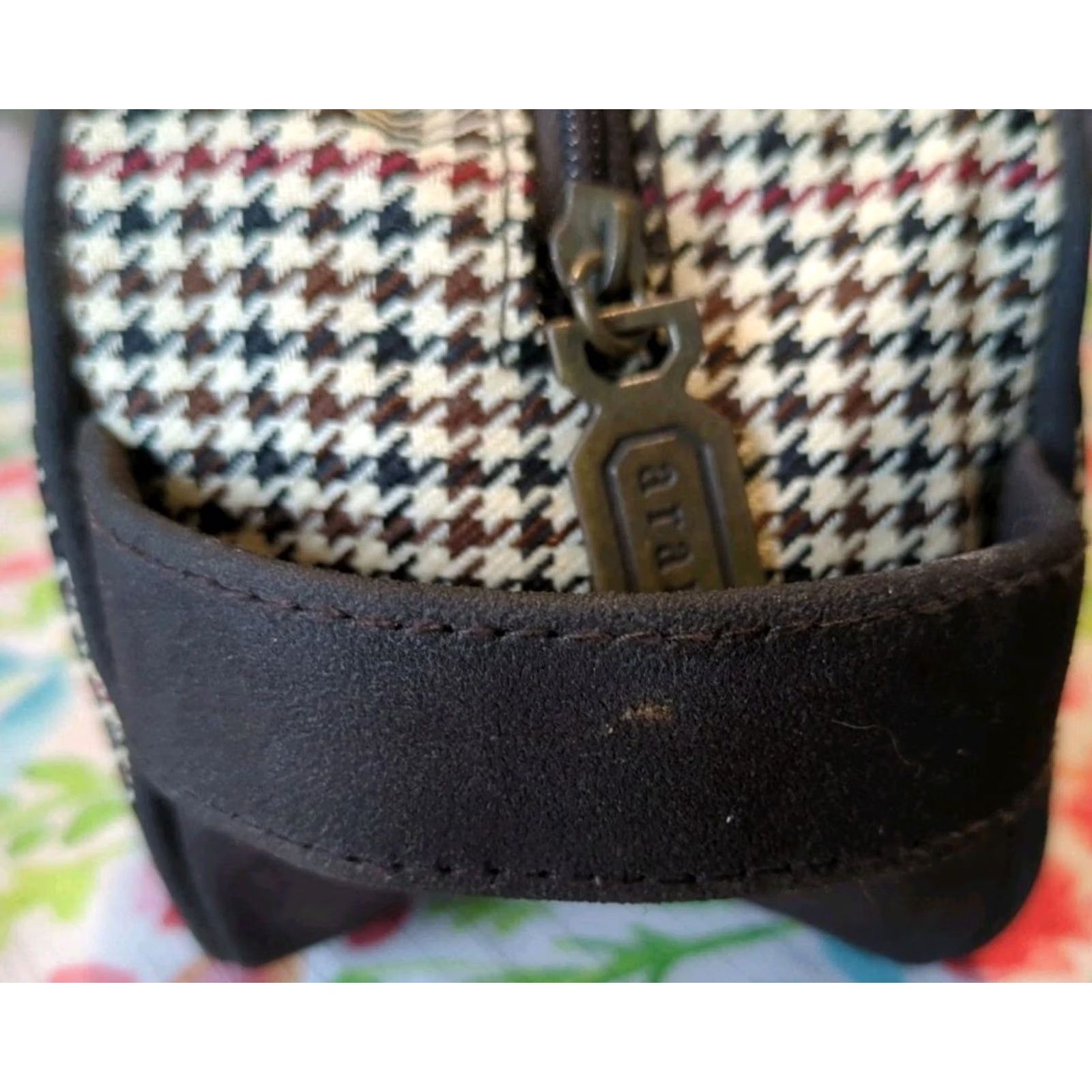 Vintage Aramis Mens Travel Toiletry Wash Bag Houndstooth Satchel Canvas Beige Zip Travel Classic Size ONE SIZE - 3 Thumbnail