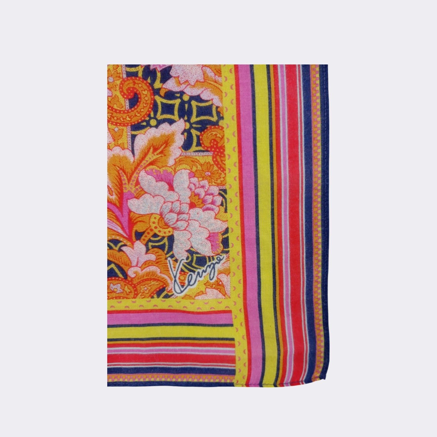 Kenzo × Vintage Vintage Kenzo Handkerchief Neckerchief Bandana H005I Size ONE SIZE - 3 Thumbnail