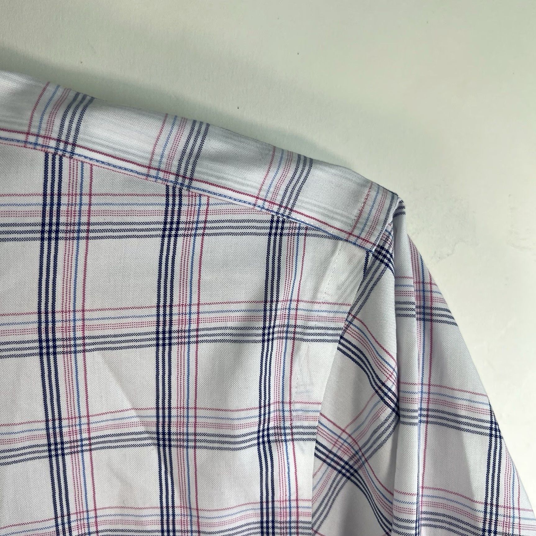 Lands' End Lands' End Button-Up Shirt Men XL Blue Red White Check Long Sleeve Casual Travel Workwear Regular Size US XL / EU 56 / 4 - 3 Thumbnail