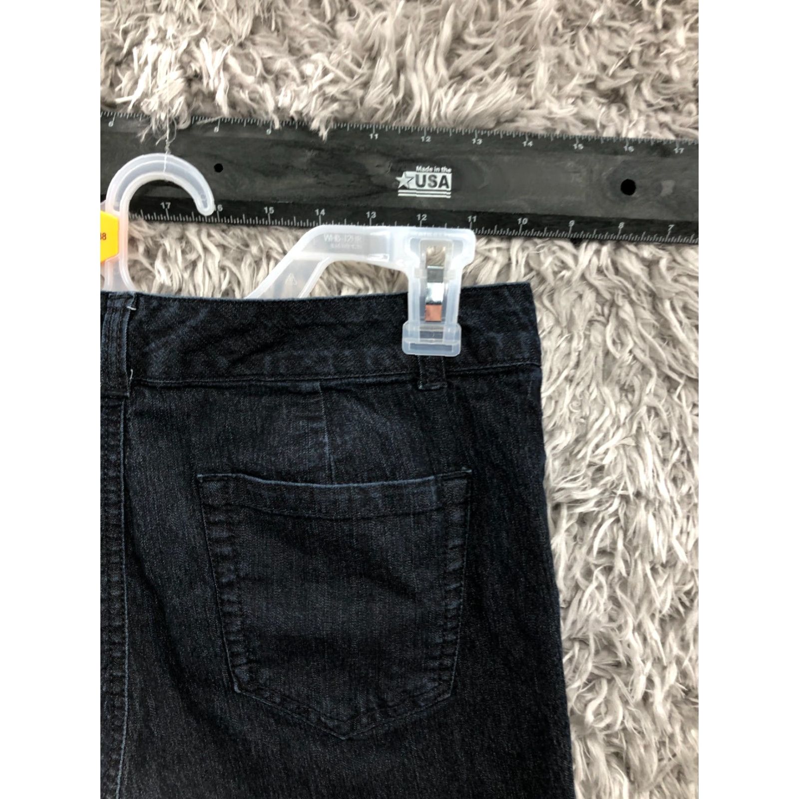 Vintage Bandolino Bermuda Shorts Womens Size 6 Mid Rise Dark Wash Blue Denim Jean Size 28" / US 6 / IT 42 - 5 Thumbnail