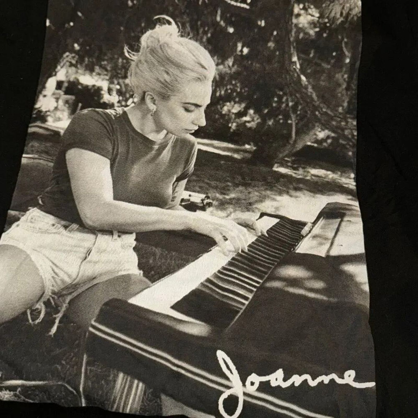Other Lady Gaga Joanne World Tour T-shirt, Size Unisex Medium Size M / US 6-8 / IT 42-44 - 4 Thumbnail