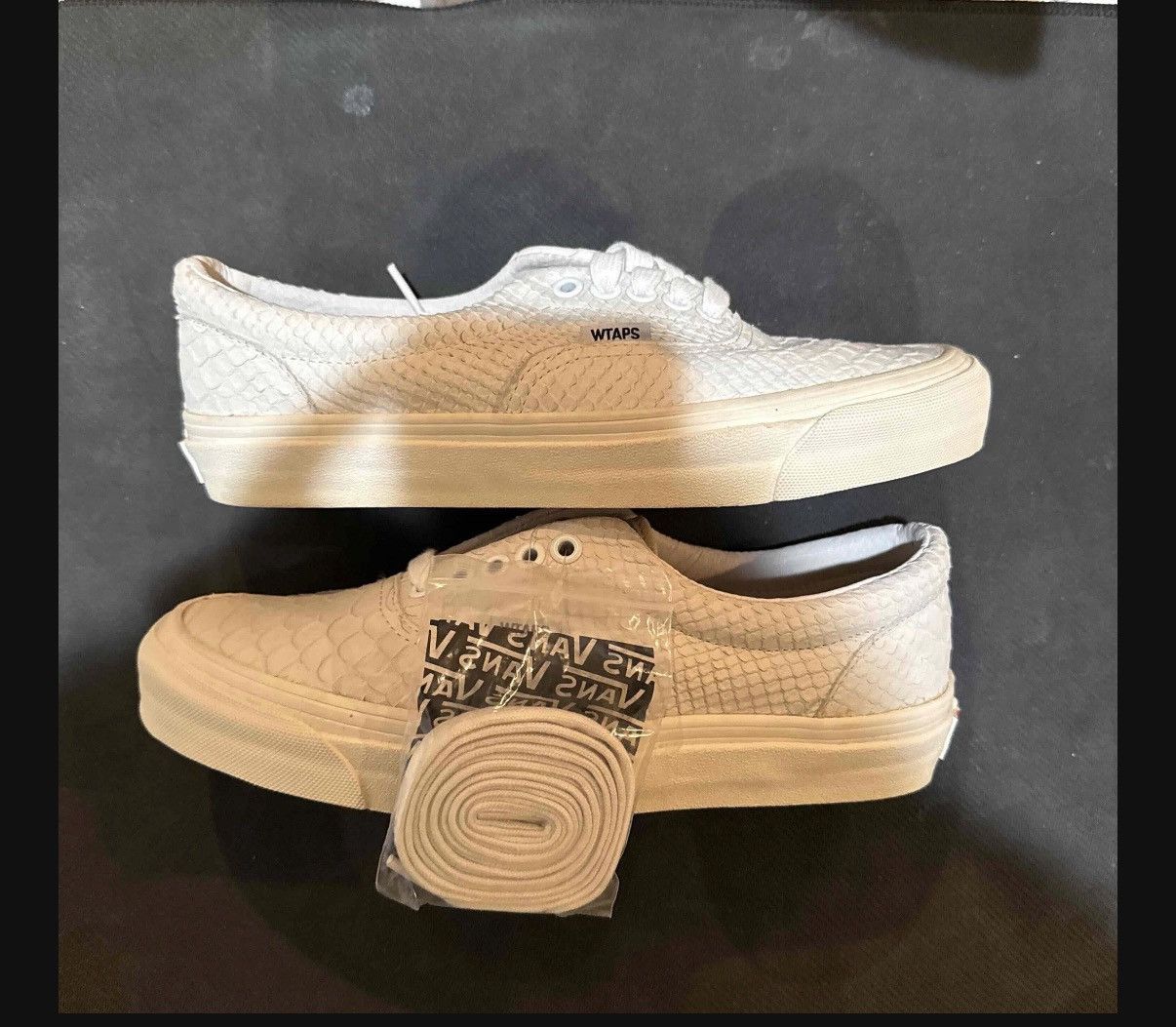 Vans × Wtaps VANS x WTAPS OG ERA LX ANACONDA WHITE SZ 6.5 Size US 6.5 / EU 39-40 - 9 Thumbnail