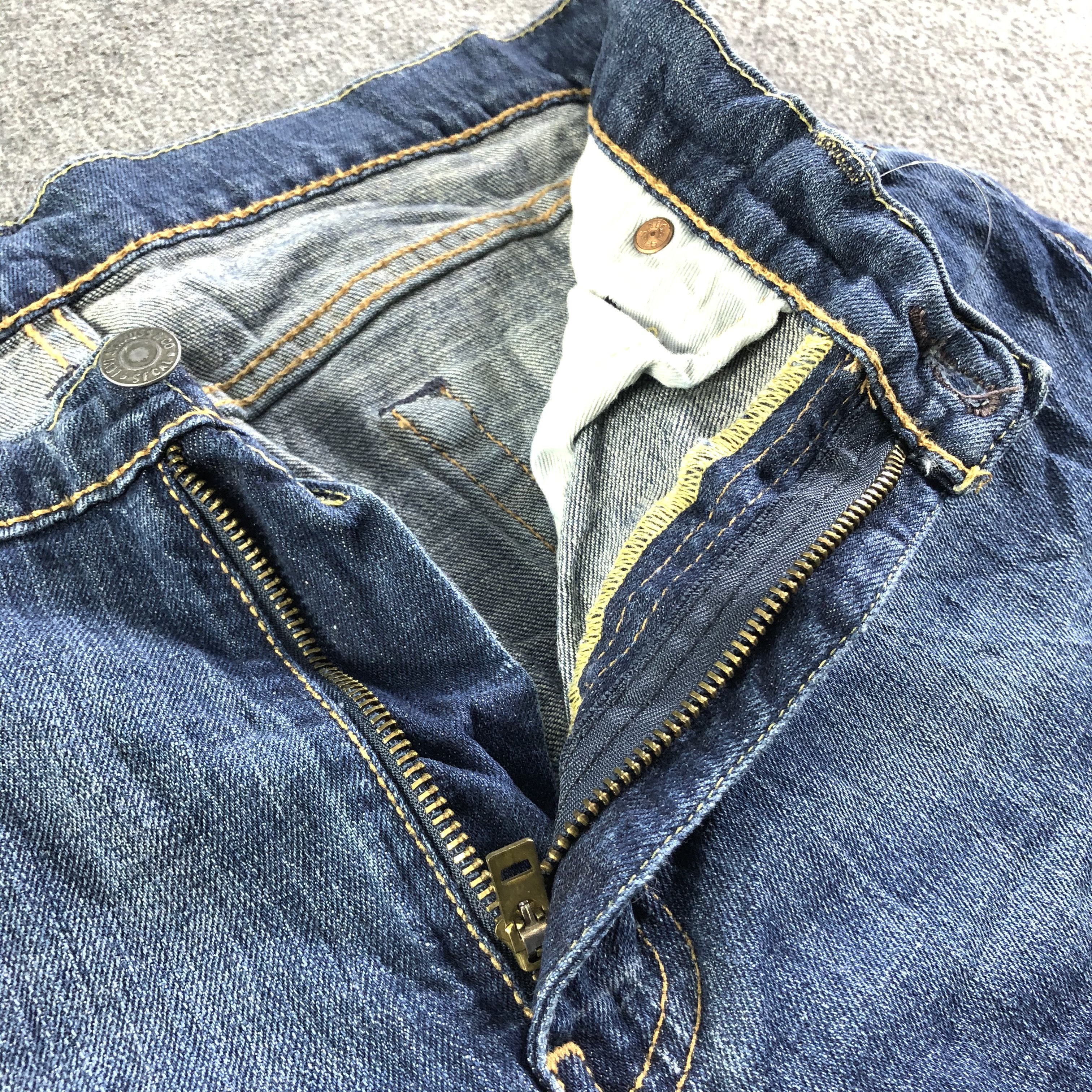 Levi's Vintage Blue Wash Levis 514 Jeans-J4330 Size US 35 - 9 Thumbnail