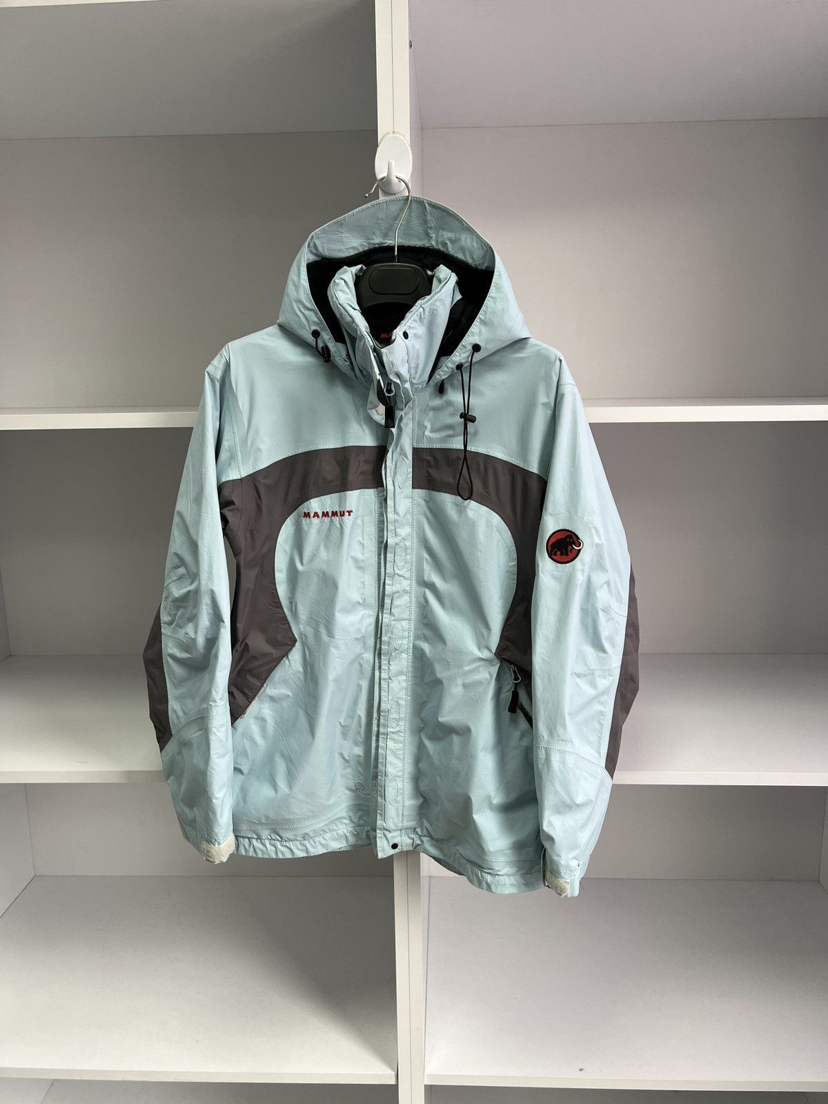 Mammut × Vintage Vintage MAMMUT GORE-TEX Light Blue Hooded women’s Jacket Size S / US 4 / IT 40 - 1 Thumbnail