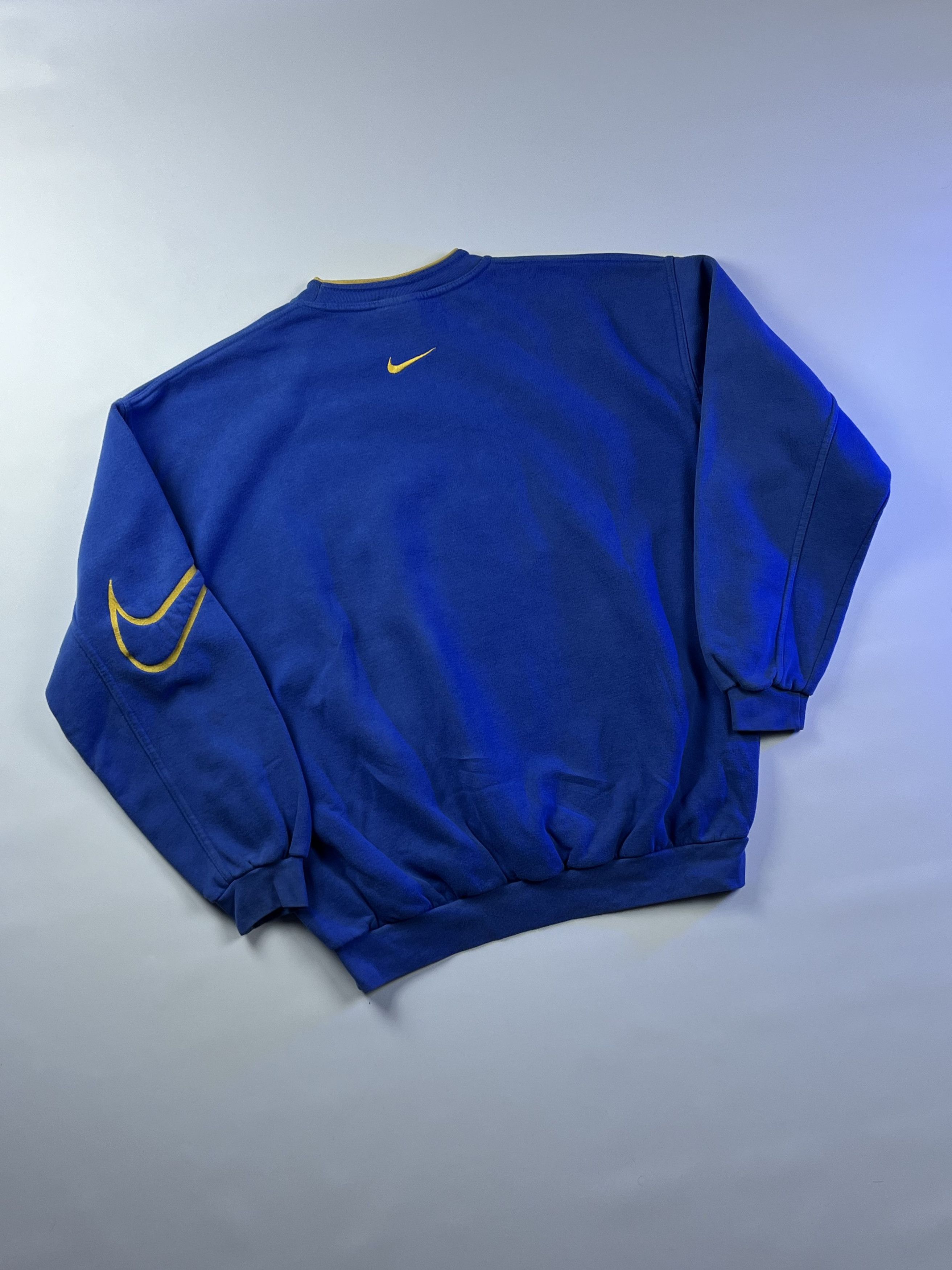 Nike × Vintage 90s Rare Nike Swoosh Sweatshirt Size US L / EU 52-54 / 3 - 3 Thumbnail