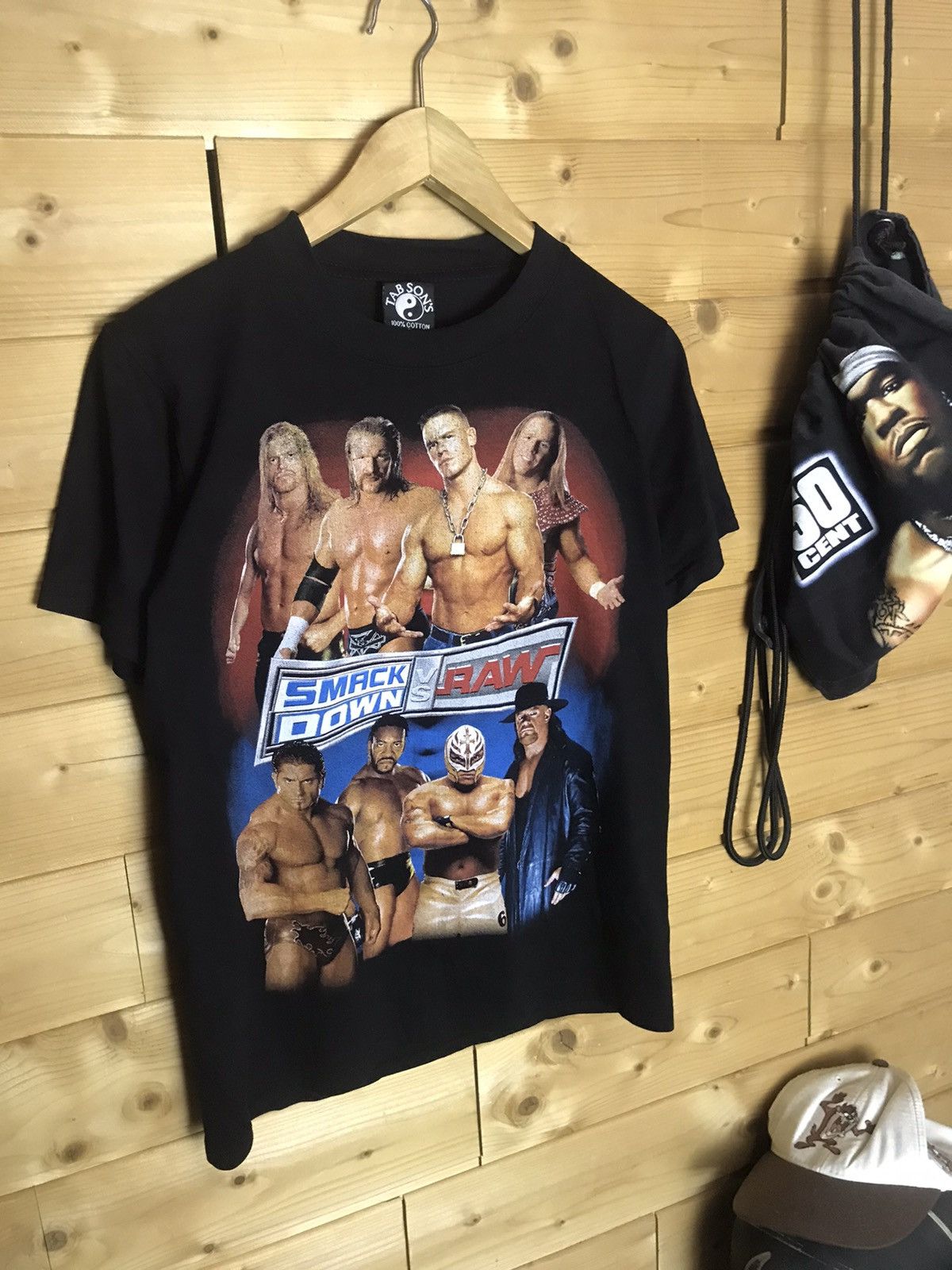 WWE Vintage Smack Down vs Raw t-shirt Size US S / EU 44-46 / 1 - 3 Thumbnail