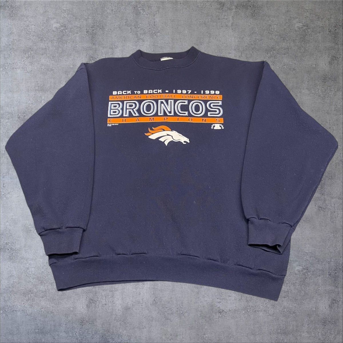 Tultex × Vintage Vintage Denver Broncos Sweatshirt Size US XL / EU 56 / 4 - 1 Thumbnail
