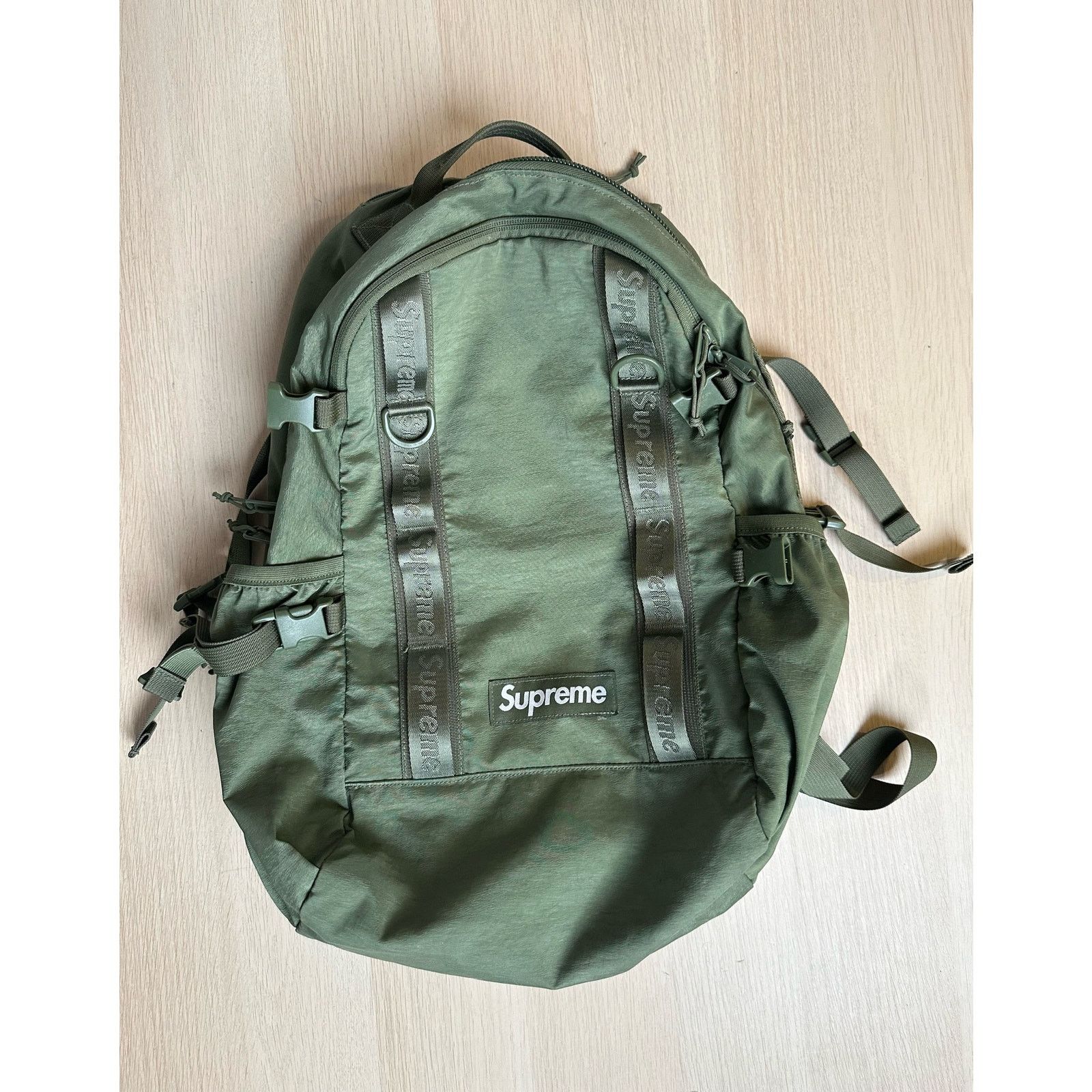 Supreme Backpack (FW20) high quality (Olive)