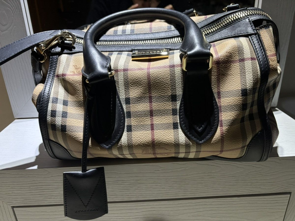Burberry Burberry Bag Size ONE SIZE - 1 Thumbnail