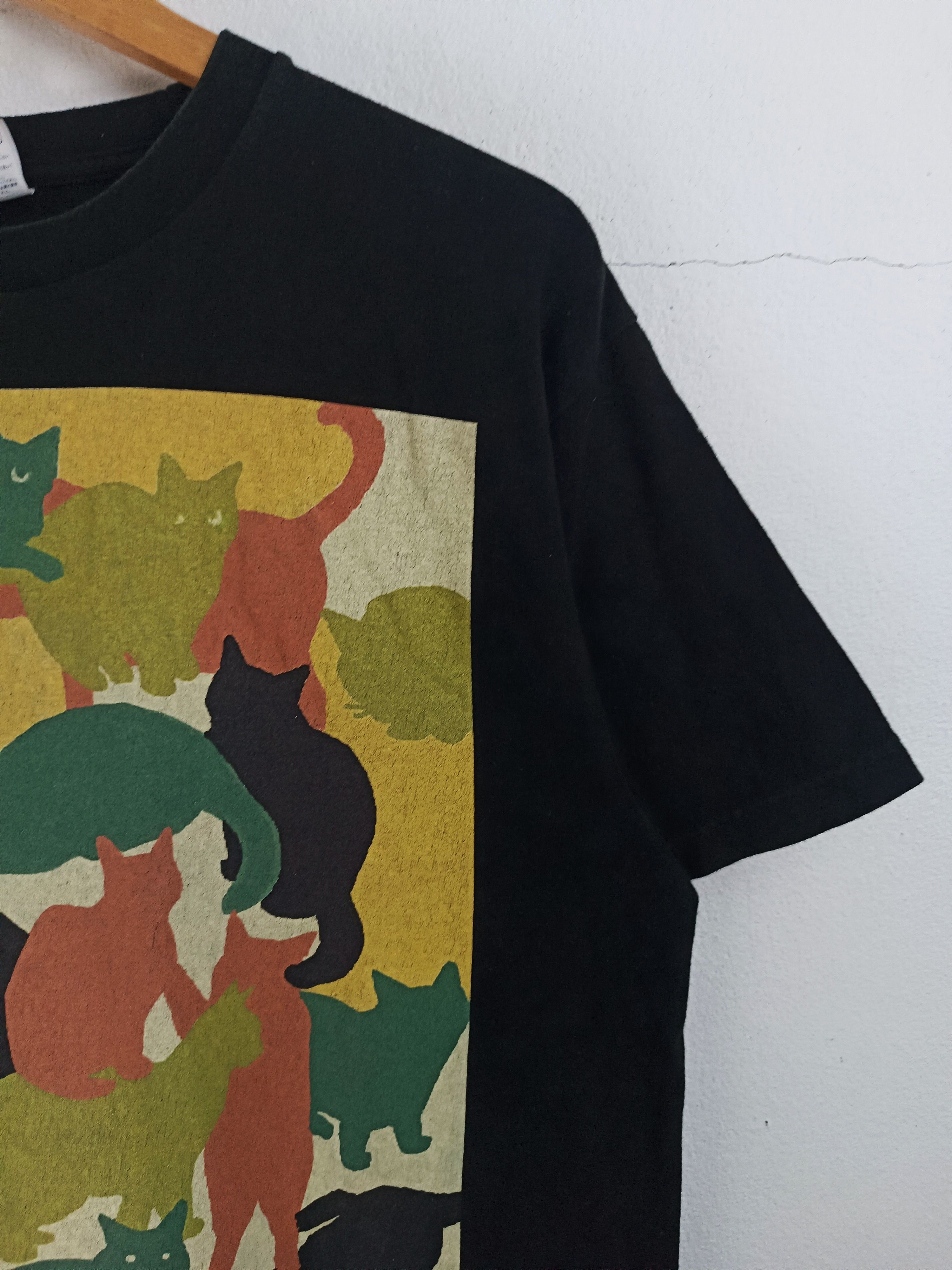 Vintage VINTAGE CATMOUFLAGE KITTY CUTE PET CAT DOG TEE Size US L / EU 52-54 / 3 - 6 Thumbnail