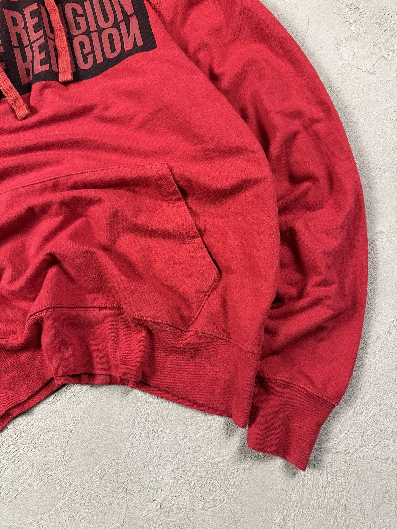 True Religion Vintage Y2k True Religion Spellout Logo Hoodie Size US L / EU 52-54 / 3 - 7 Thumbnail