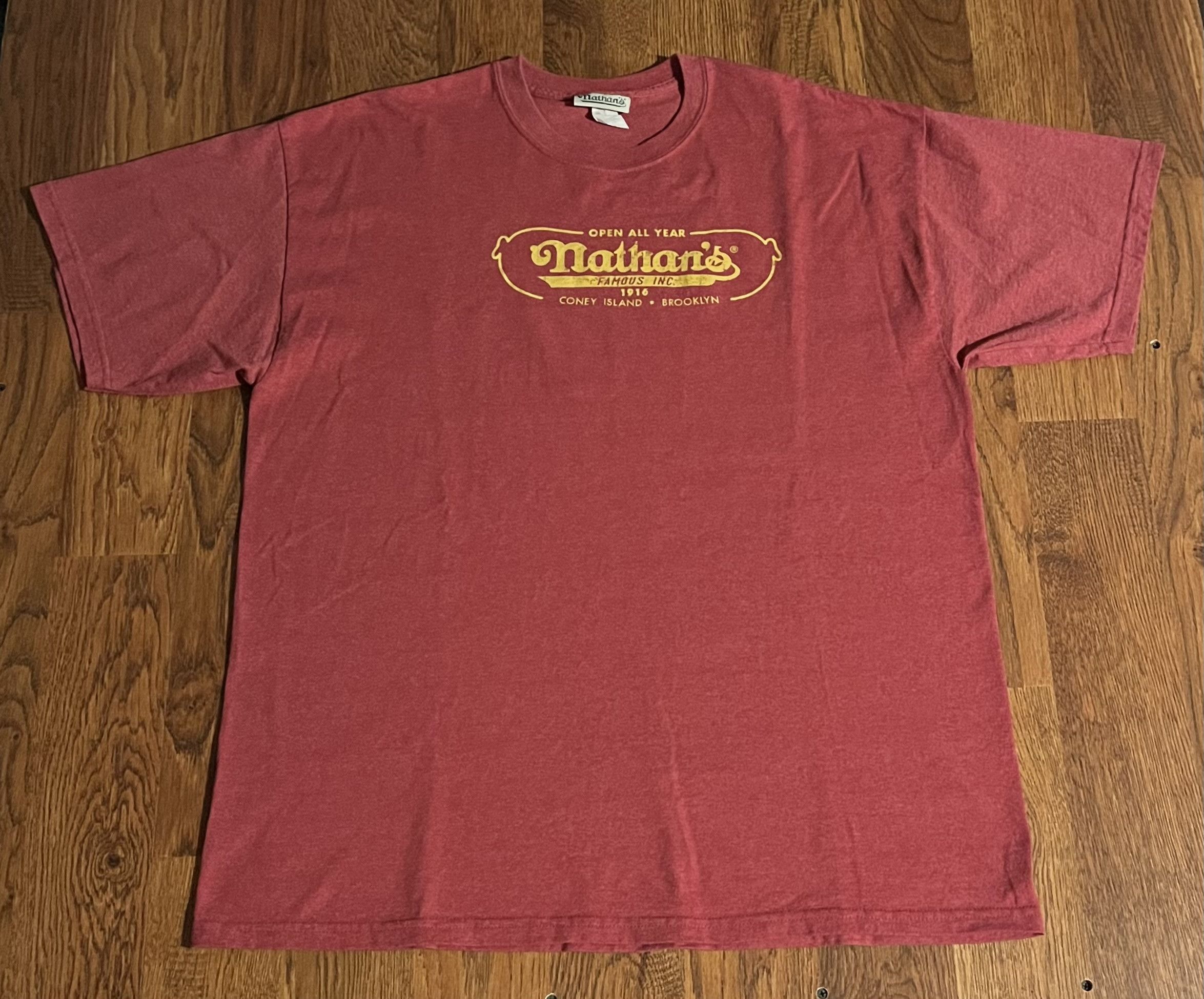 Other Nathans Famous Hot Dogs Vintage Coney Island Graphic Tee Size US L / EU 52-54 / 3 - 1 Thumbnail