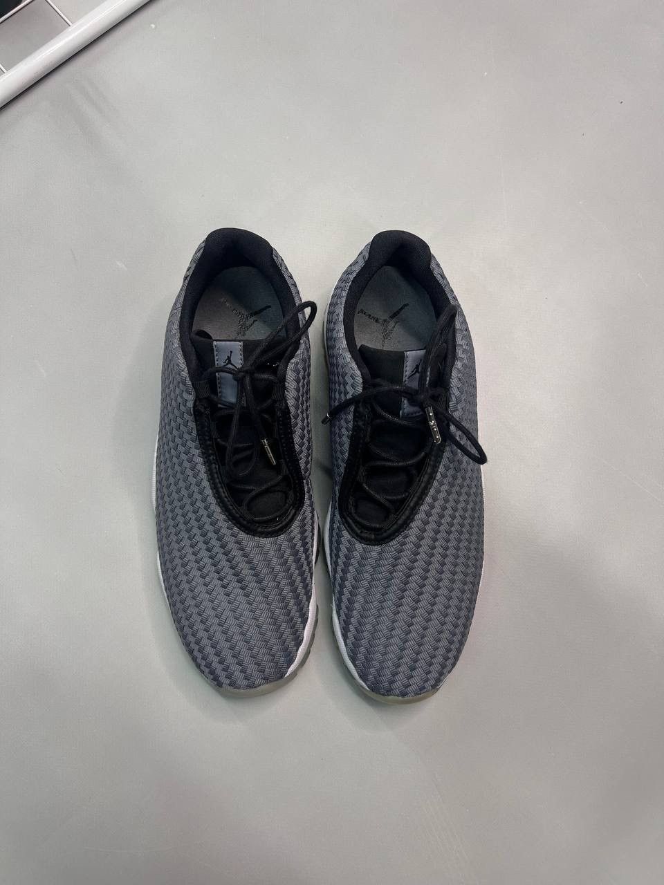 Jordan Brand × Nike Nike Jordan Future Low Gray Size US 9.5 / EU 42-43 - 3 Thumbnail