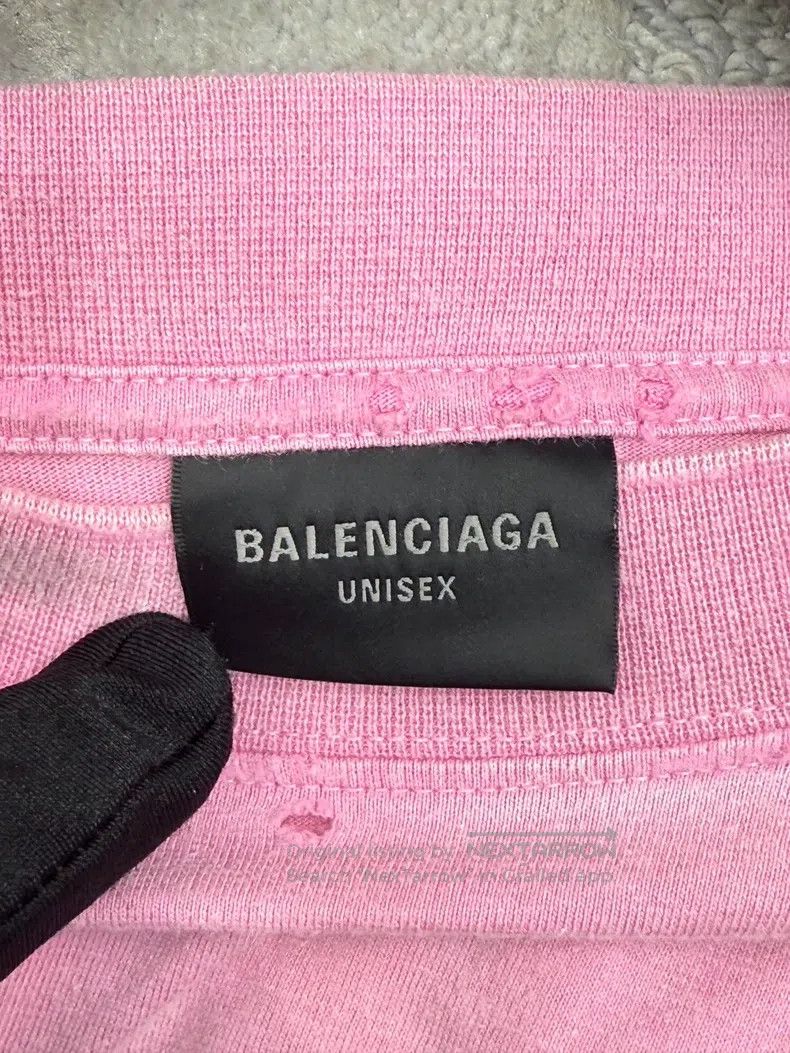 Balenciaga Balenciaga Pink graffiti short-sleeve Size US S / EU 44-46 / 1 - 5 Thumbnail