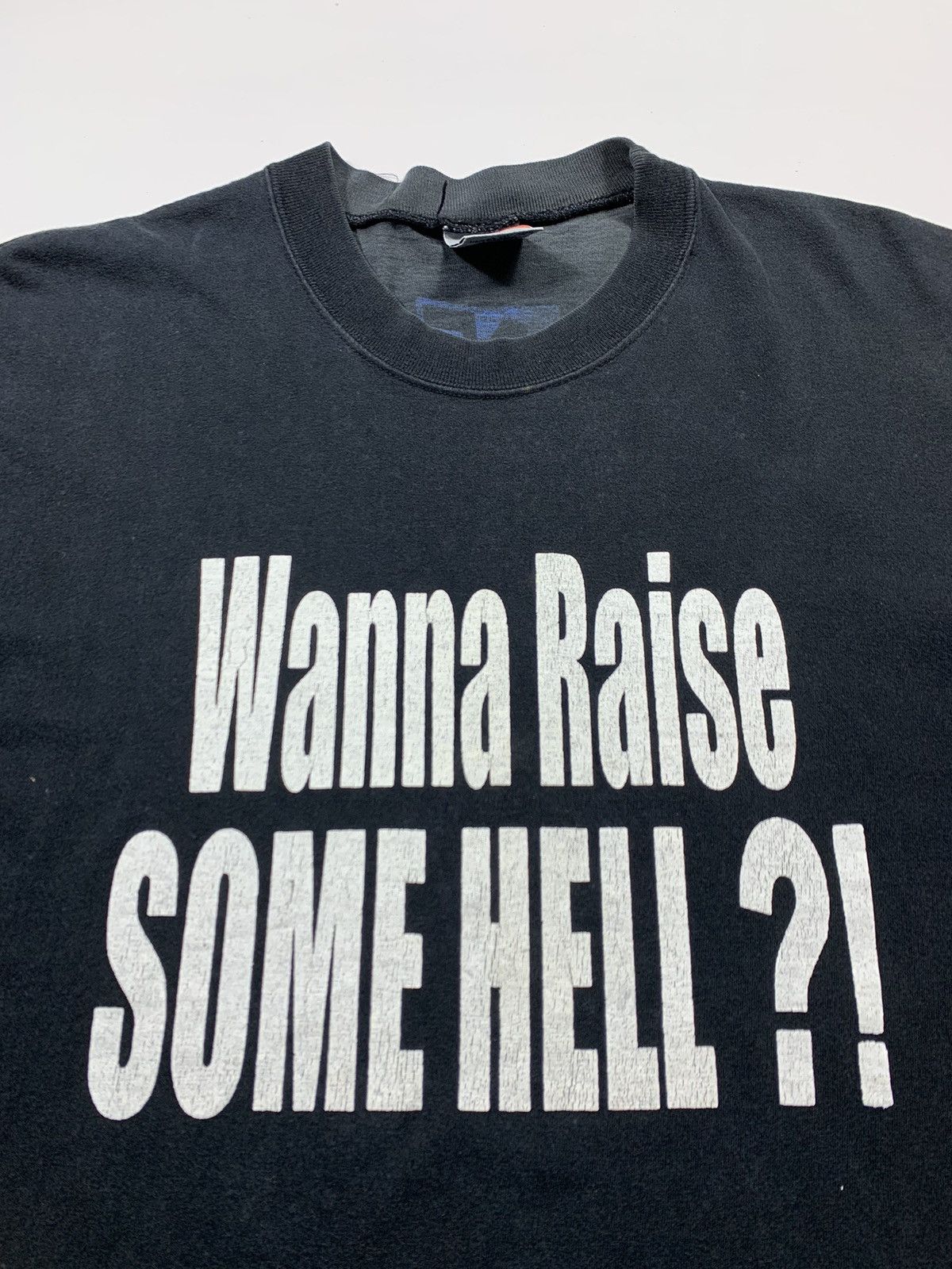 WCW/nWo × WWE × WWF Vintage WWF Faded Distressed Black Size US XL / EU 56 / 4 - 4 Thumbnail