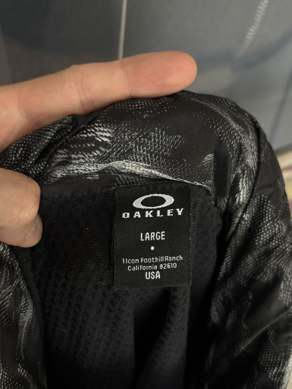 Oakley Oakley wave brushstroke print insulated outdoor jacket camo Size US L / EU 52-54 / 3 - 9 Thumbnail