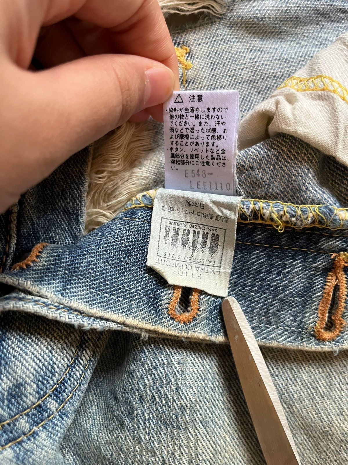 Japanese Brand × Lee Vintage Lee Japanese Selvedge Blue Wash Distress Baggy Jeans Size US 31 - 11 Thumbnail