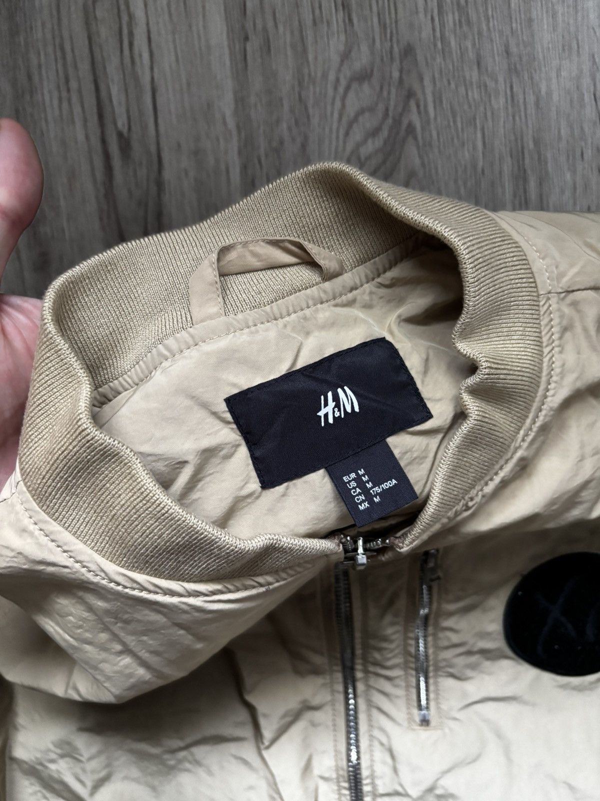 H&M × The Weeknd The Weeknd x HM XO Bomber Khaki Beige Jacket Size US M / EU 48-50 / 2 - 8 Thumbnail