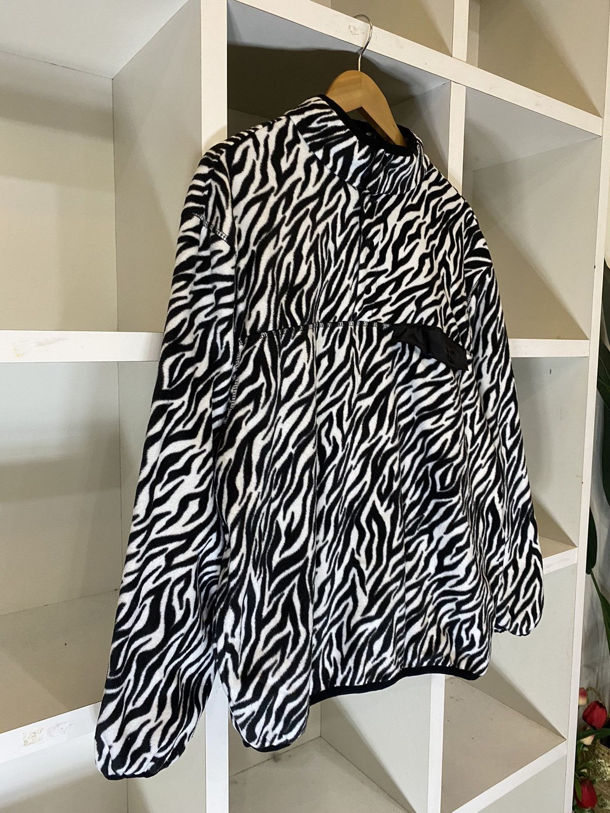 Japanese Brand Wego printed Fleece Wear Size US M / EU 48-50 / 2 - 5 Thumbnail