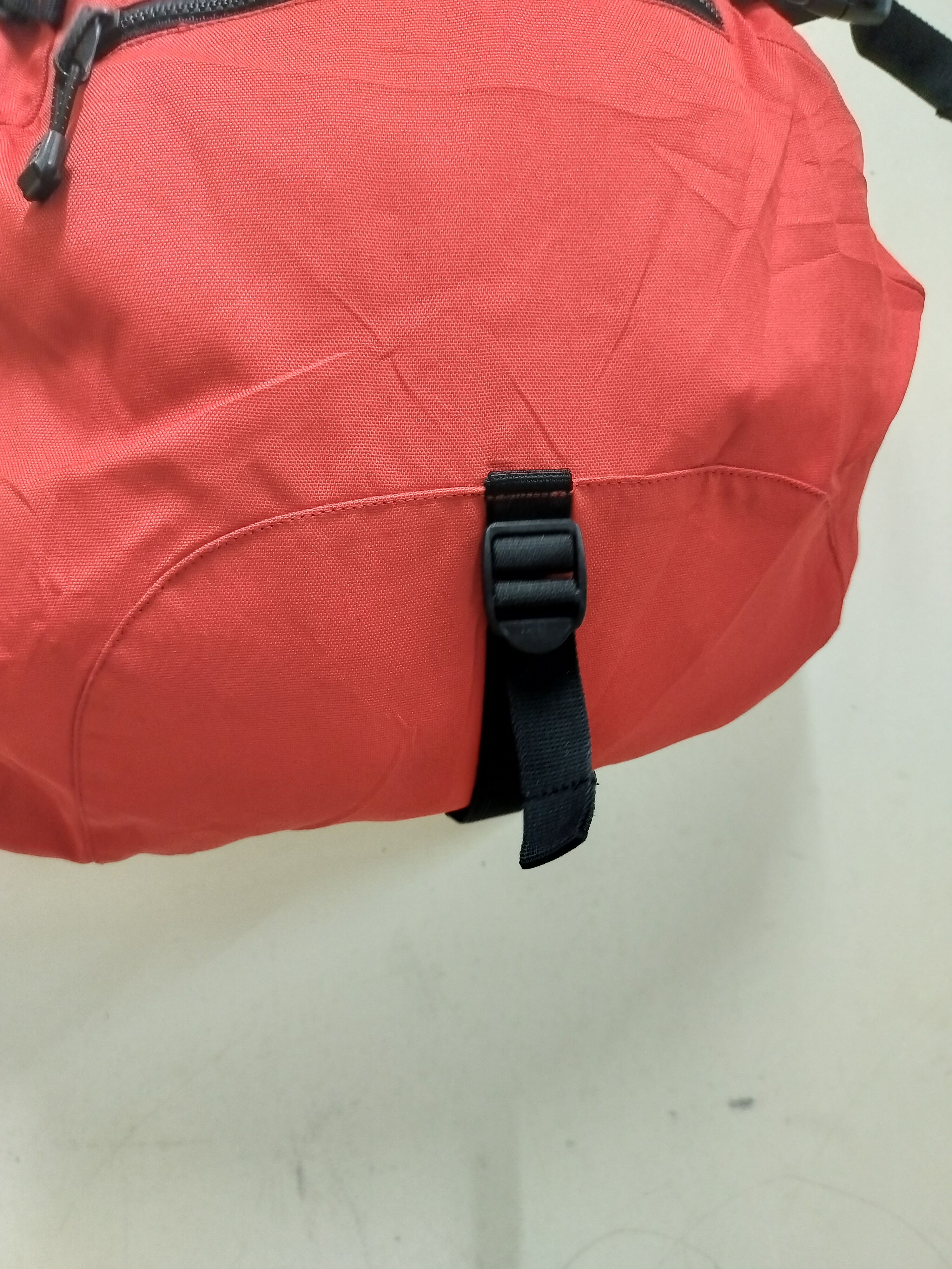 Gap Vintage 90s 2000s GAP Gorpcore crossbody backpack Size ONE SIZE - 3 Thumbnail