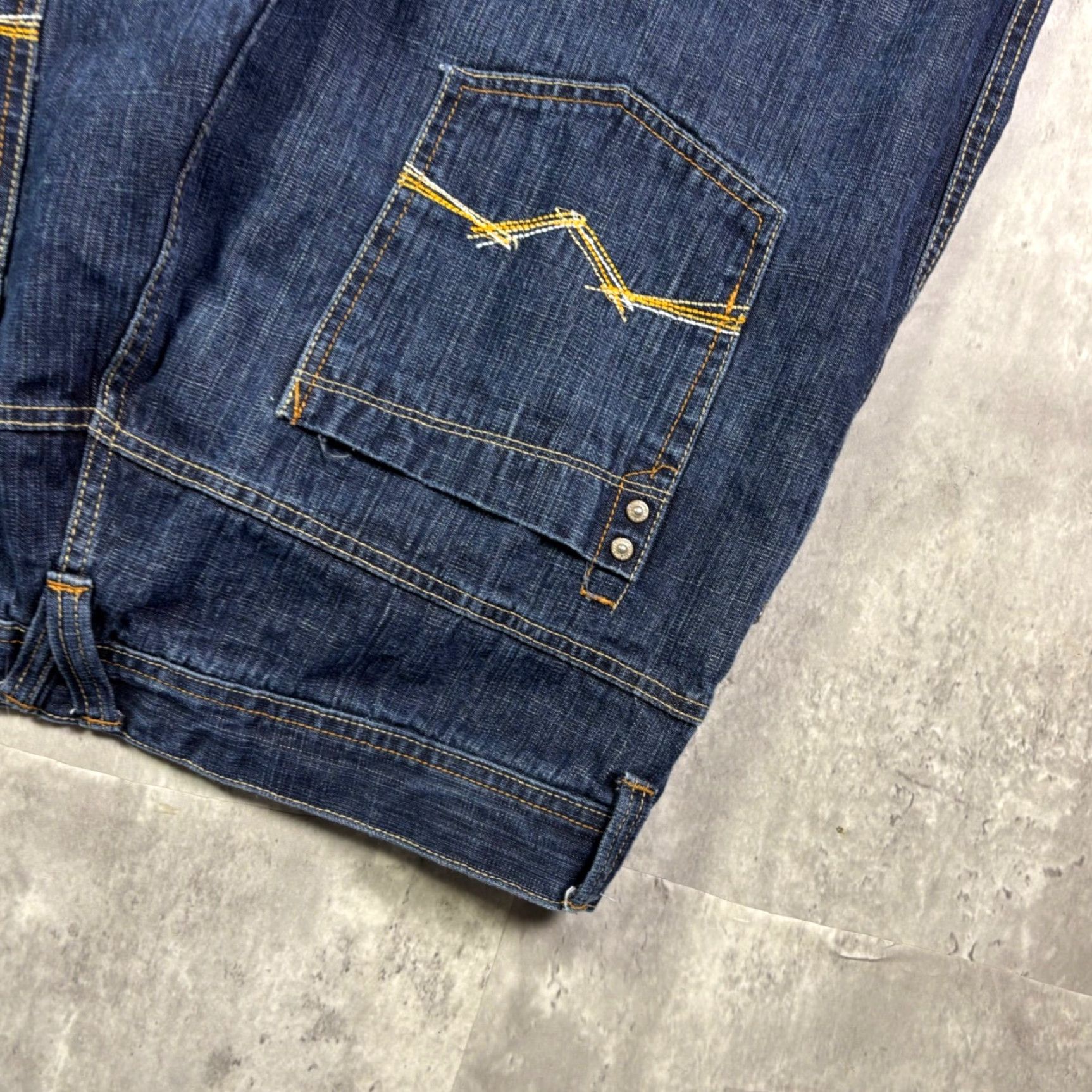 Vintage VINTAGE Sive Jungle & Co. Jeans Dark Wash Relaxed Fit 38x33 Mens Jeans 5-Pocket Denim Cotton Wide-Leg Hip Hop City Modern Vintage No Size US 38 / EU 54 - 8 Thumbnail