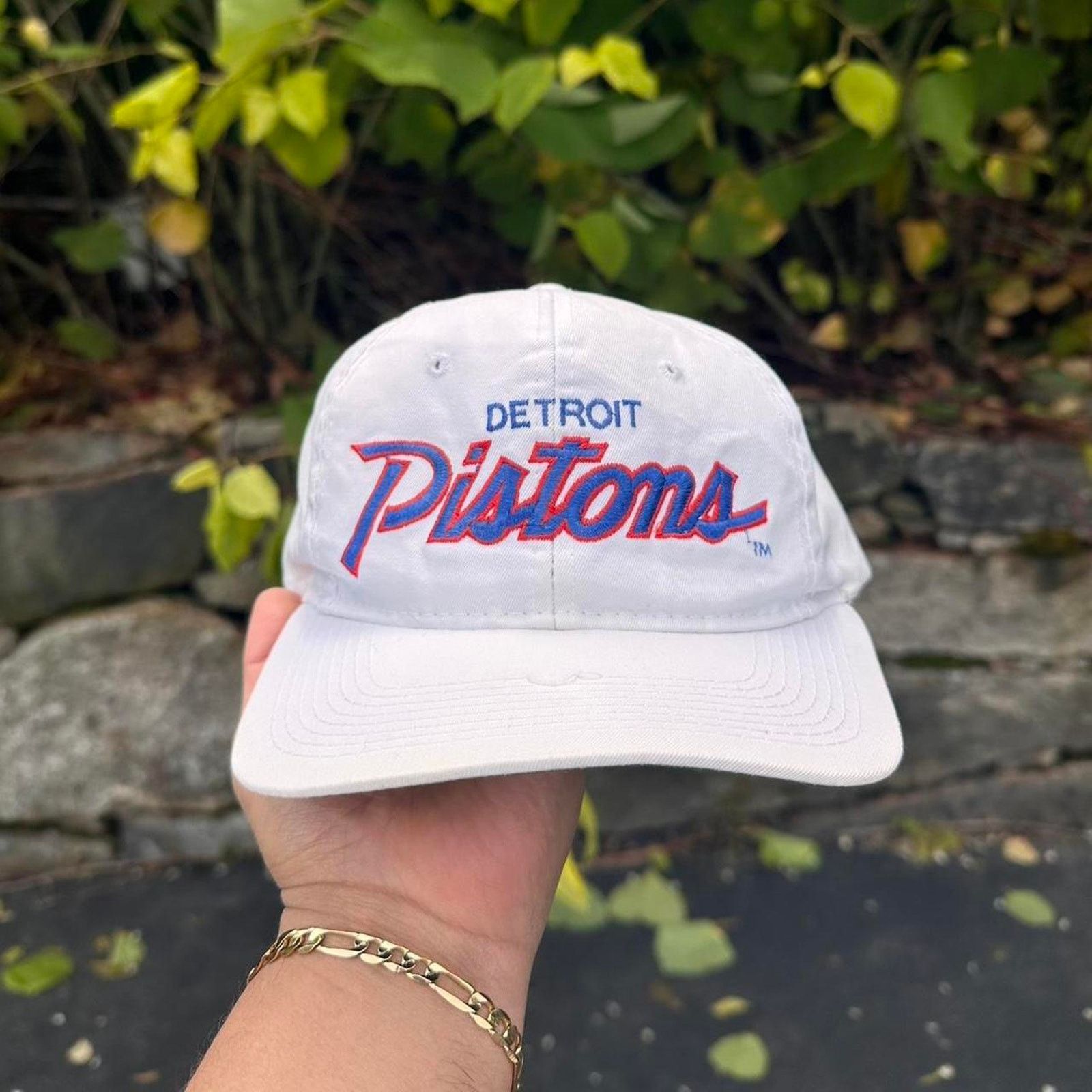 NBA × Vintage Vintage Detroit Pistons Script SnapBack Hat Size ONE SIZE - 1 Thumbnail