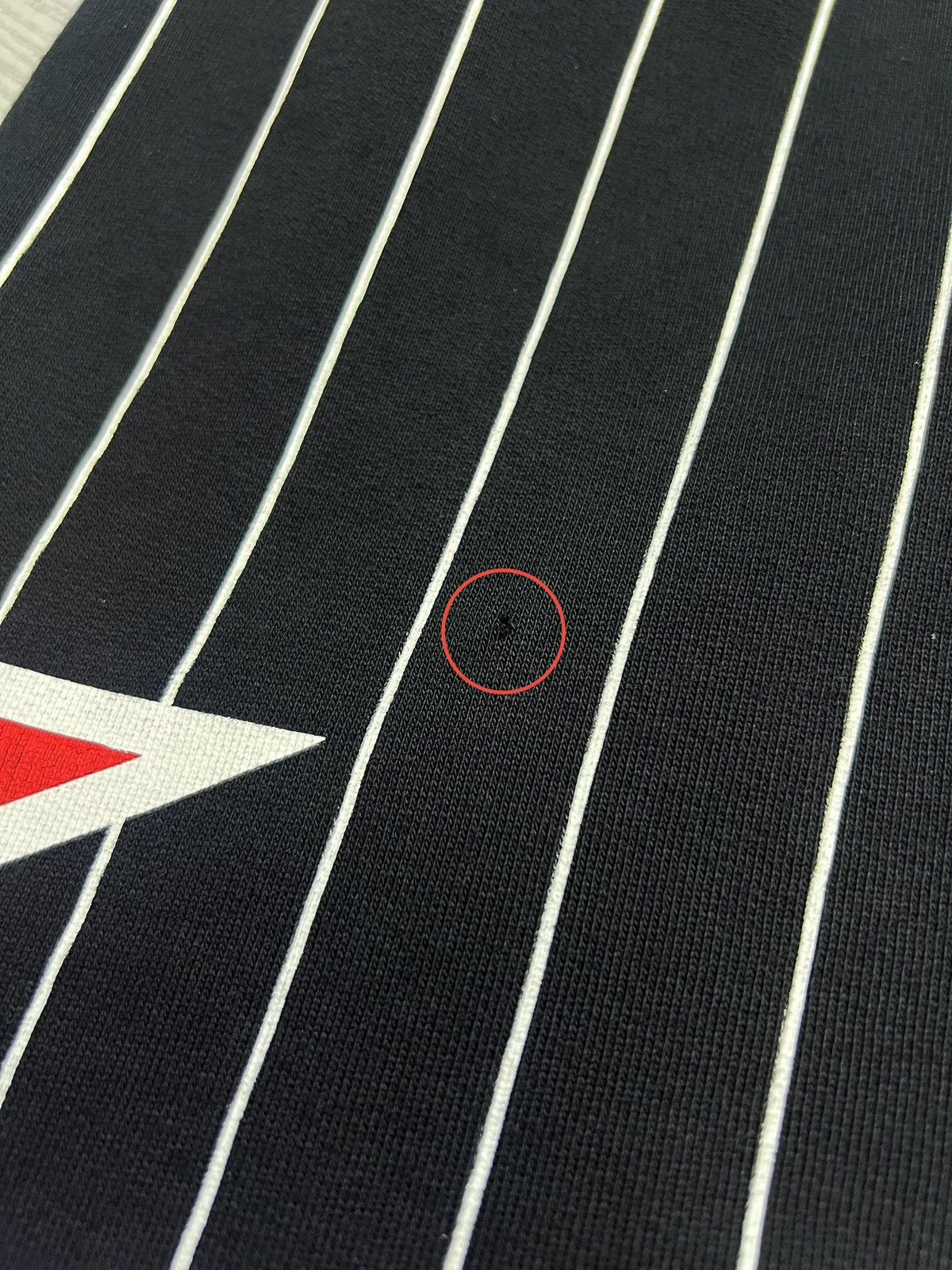 Givenchy Givenchy - Stars Stripe Sweatshorts Size US 30 / EU 46 - 6 Thumbnail