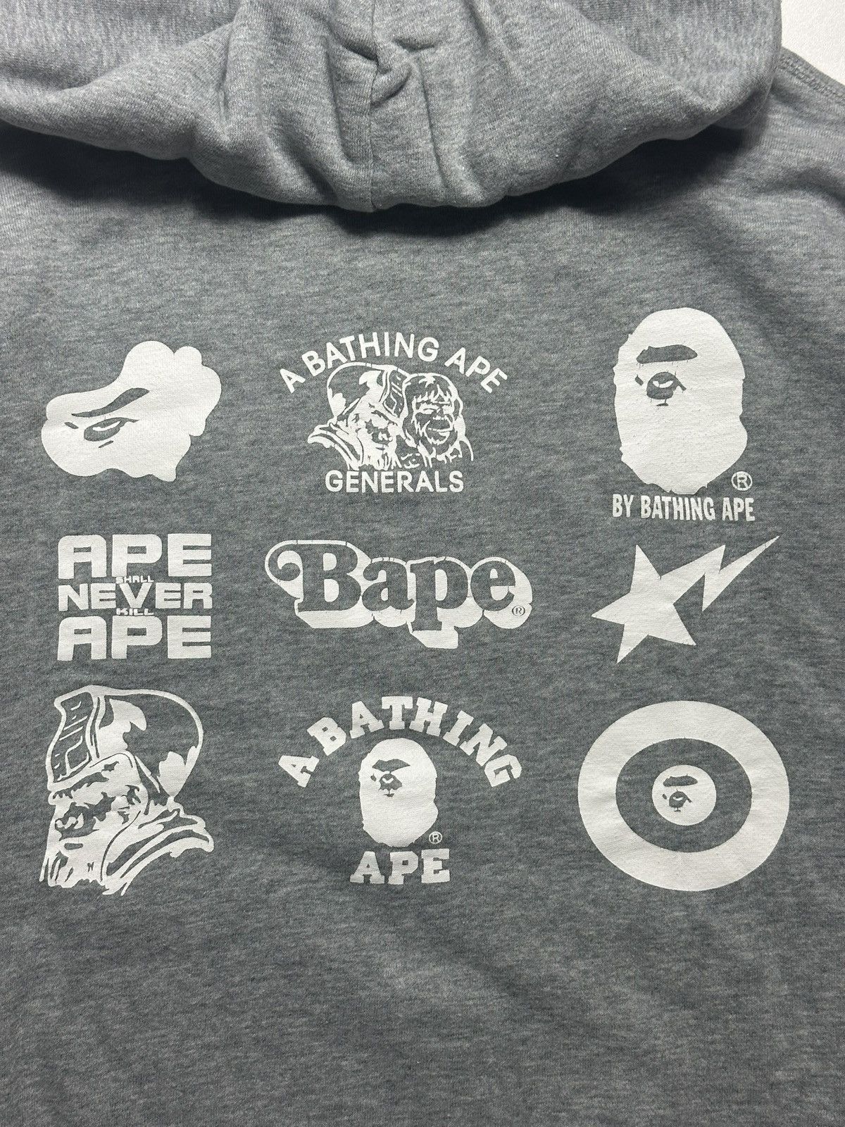 Bape Vinage Bape Logo Hoodie Size US L / EU 52-54 / 3 - 4 Thumbnail