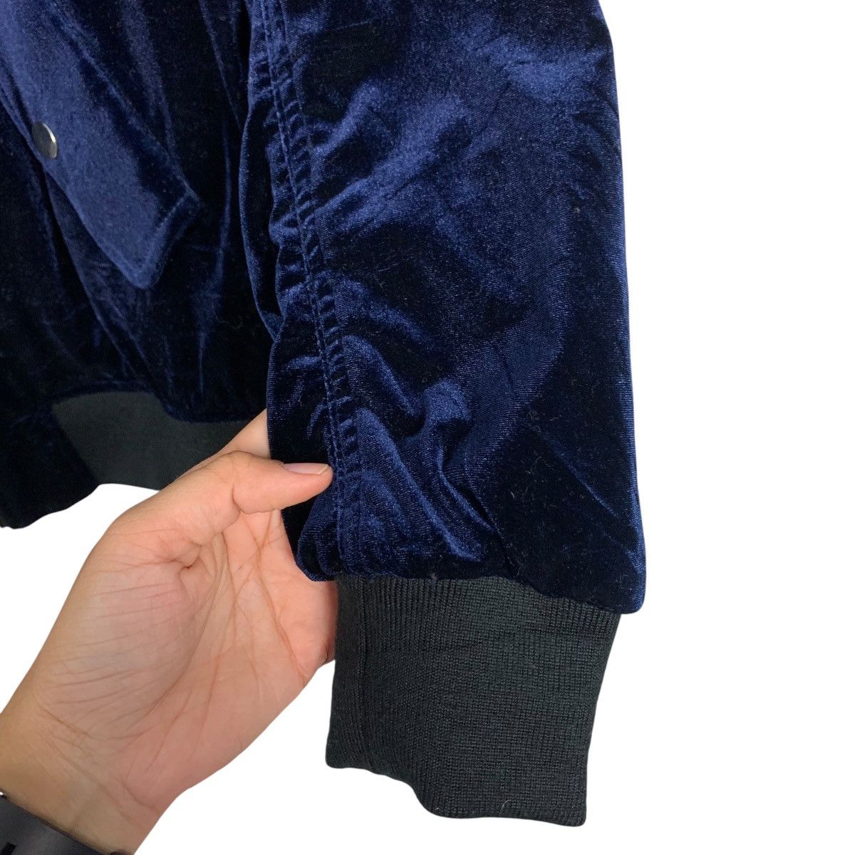 Bershka BERSHKA Dark Blue Velvet Bomber Jacket #2802-C126 Size US M / EU 48-50 / 2 - 7 Thumbnail