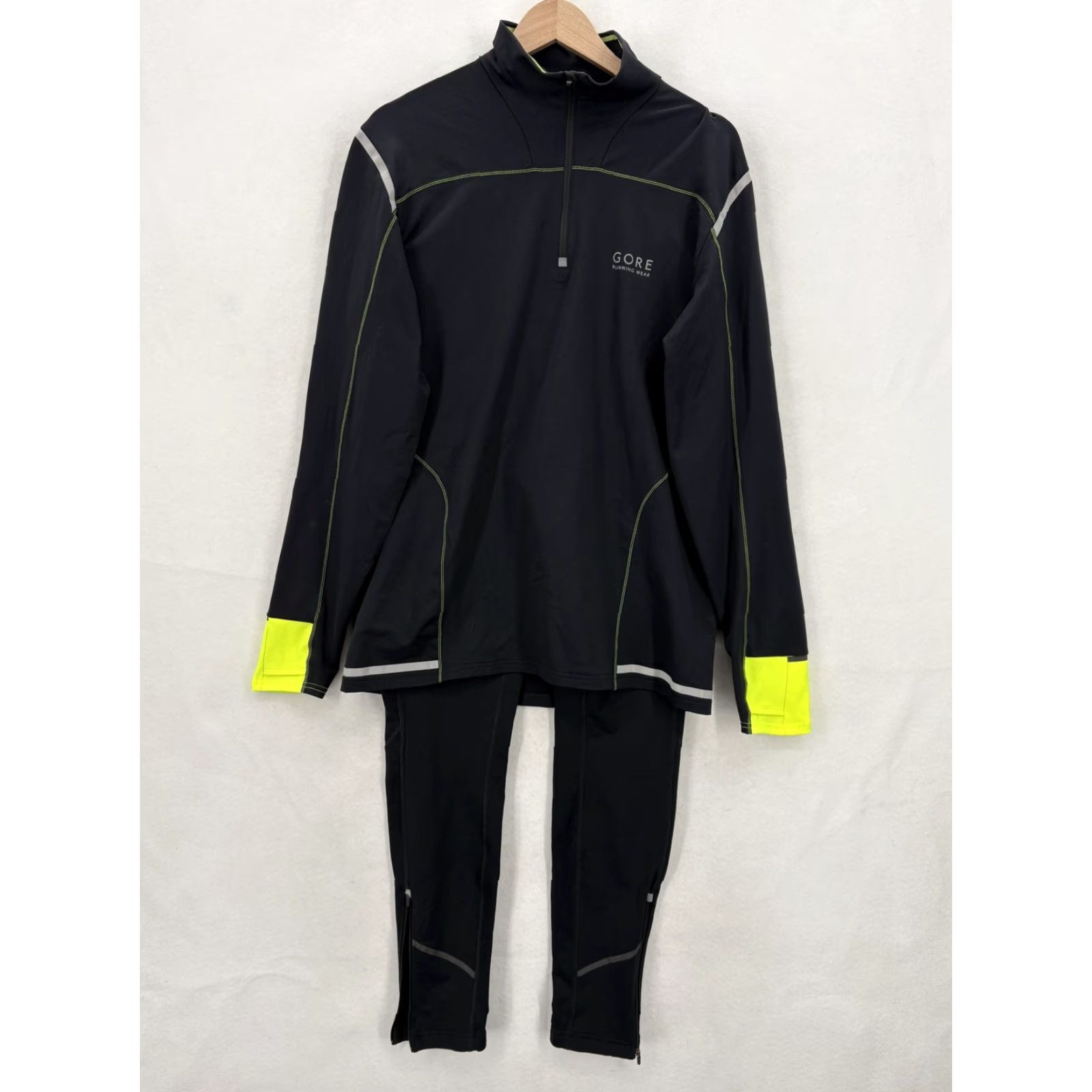 Vintage GORE RUNNING WEAR Sweatsuit Mens XL Black 1/4 Zip Top Leggings Reflective Set, Jersey, 2 Piece, Activewear Size US XL / EU 56 / 4 - 2 Thumbnail