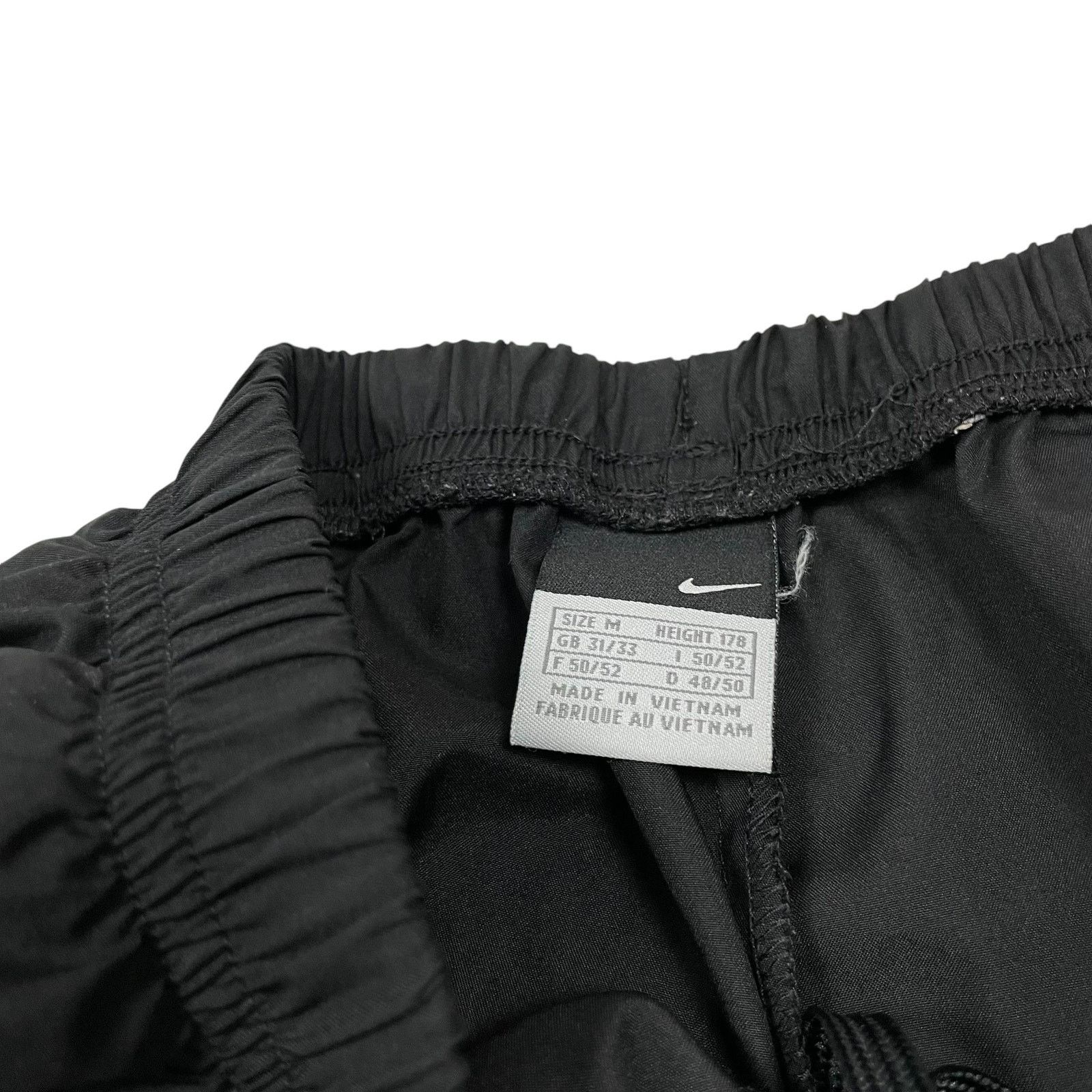 Nike × Vintage Nike Womens Black Swoosh Ankle Zip Straight Leg Track Pant M Size 30" / US 8 / IT 44 - 7 Thumbnail