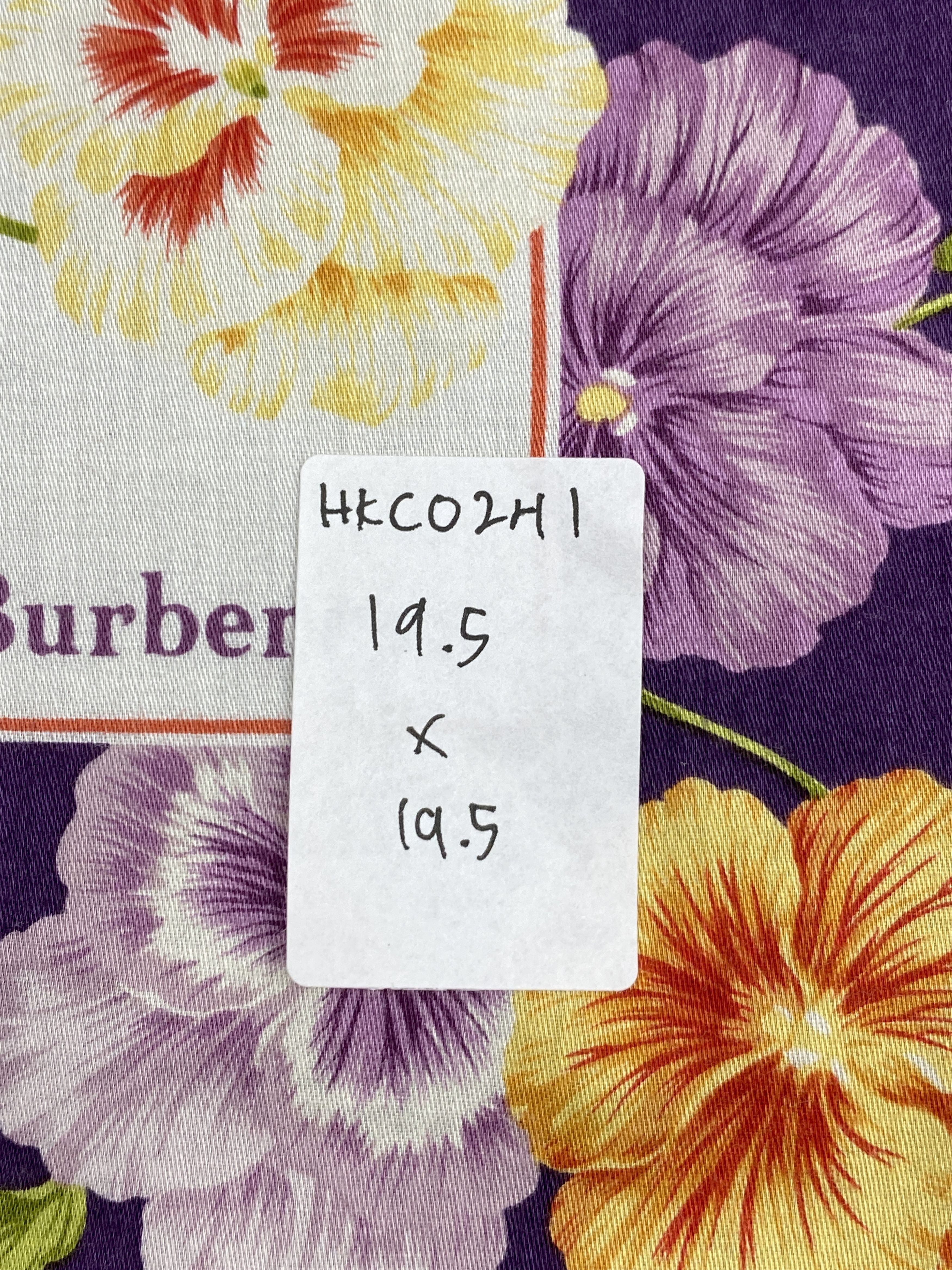 Burberry Burberrys Handkerchief / Bandana / Neckerchief HKC0241 Size ONE SIZE - 7 Thumbnail