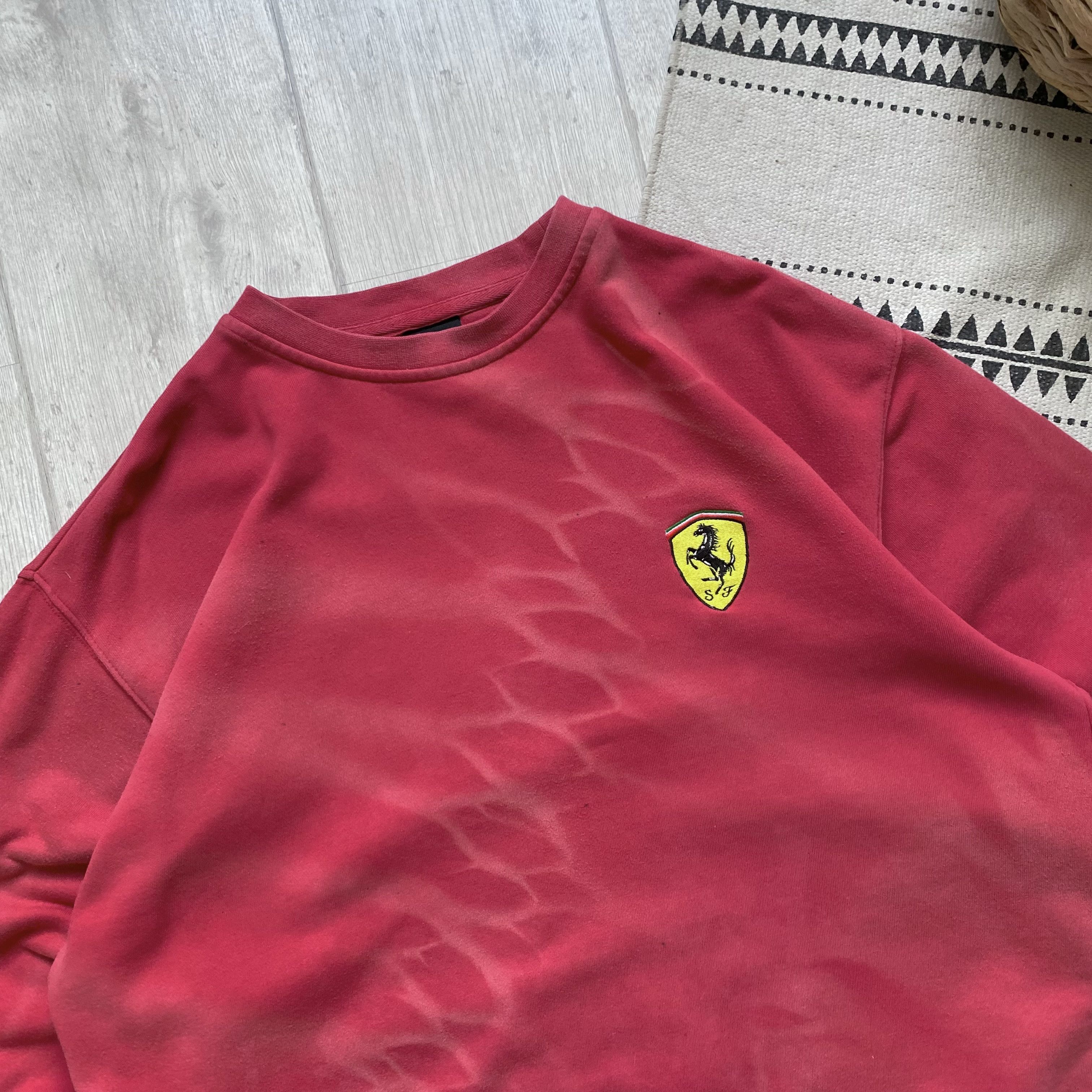 Ferrari 🏎️ Vintage 2000s Faded Racing Ferrari Sweatshirt F-1 Size US M / EU 48-50 / 2 - 2 Thumbnail