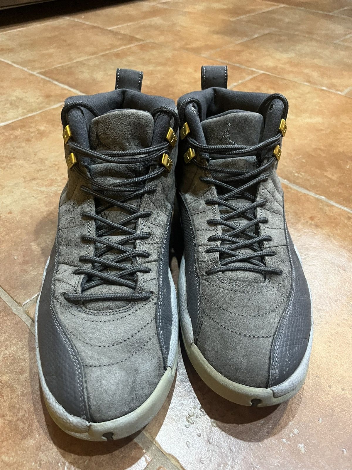 Jordan Brand Jordan 12 “dark gray” size 9.5 Size US 9.5 / EU 42-43 - 2 Thumbnail